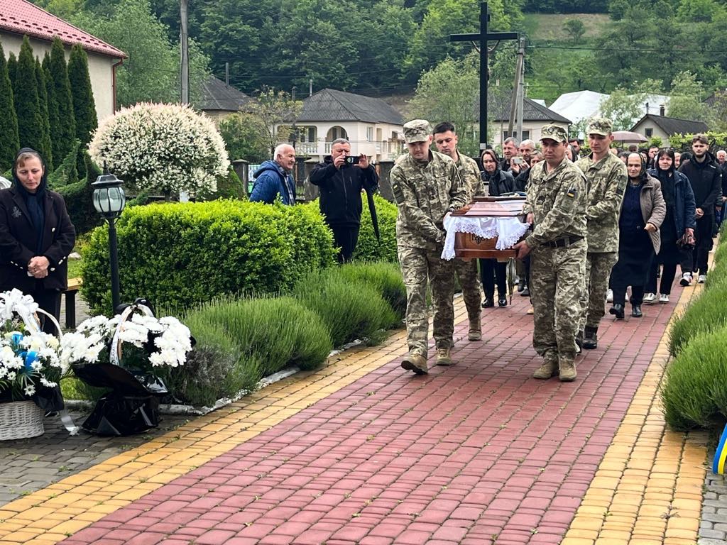 Прощання з воїном Андрієм Алексиком