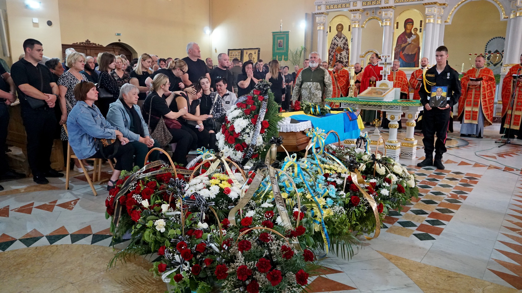 Прощання з офіцером Анатолієм Гунченком