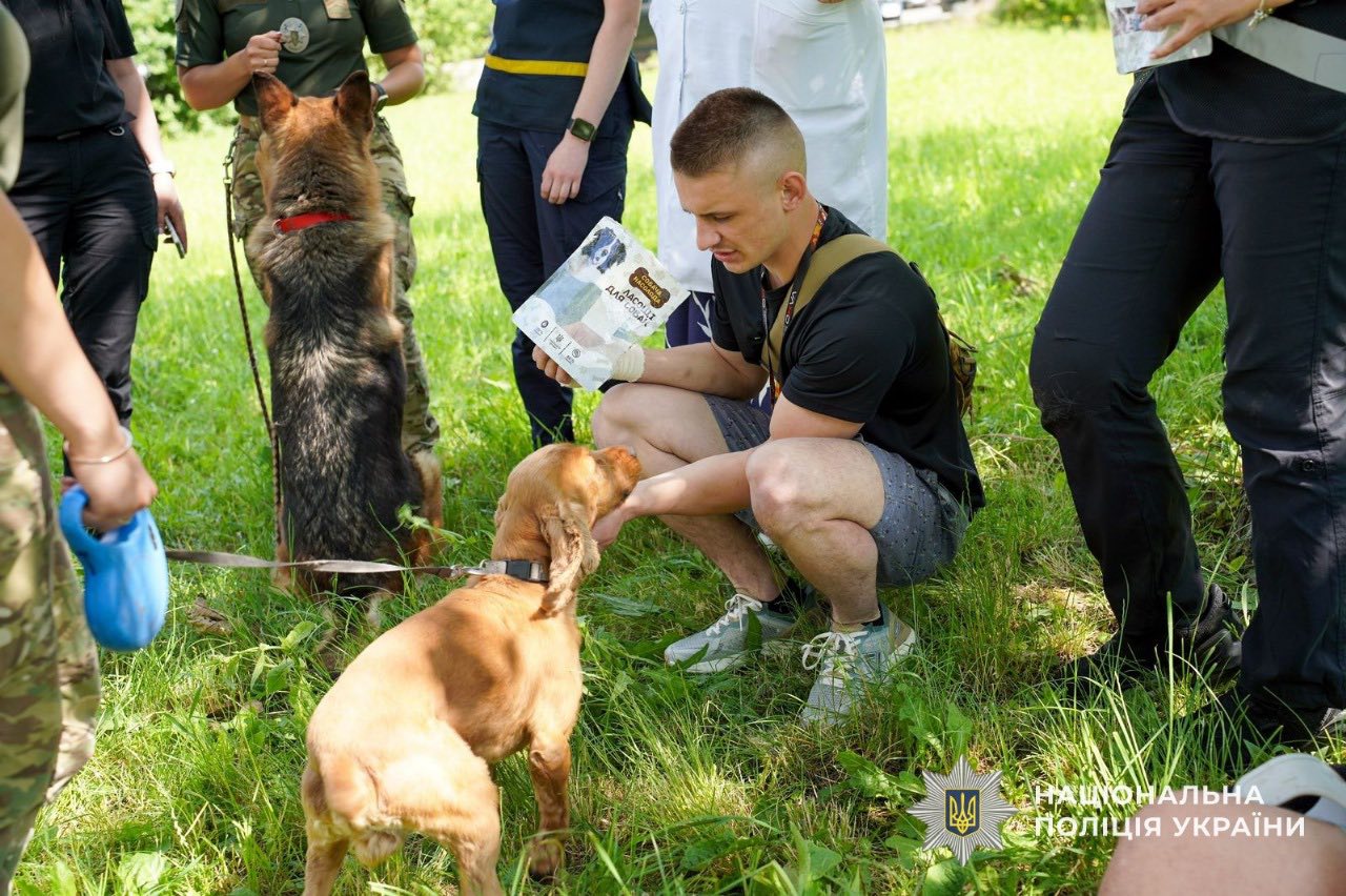 Відновлювальна терапія для воїнів з песиками