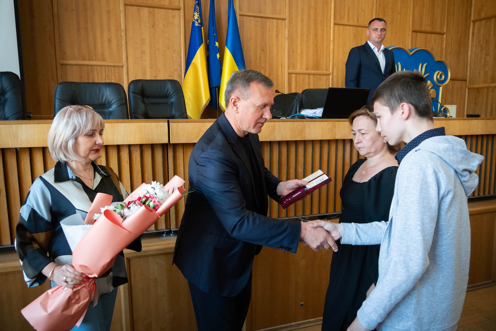 Вручення відзнак рідним полеглих воїнів