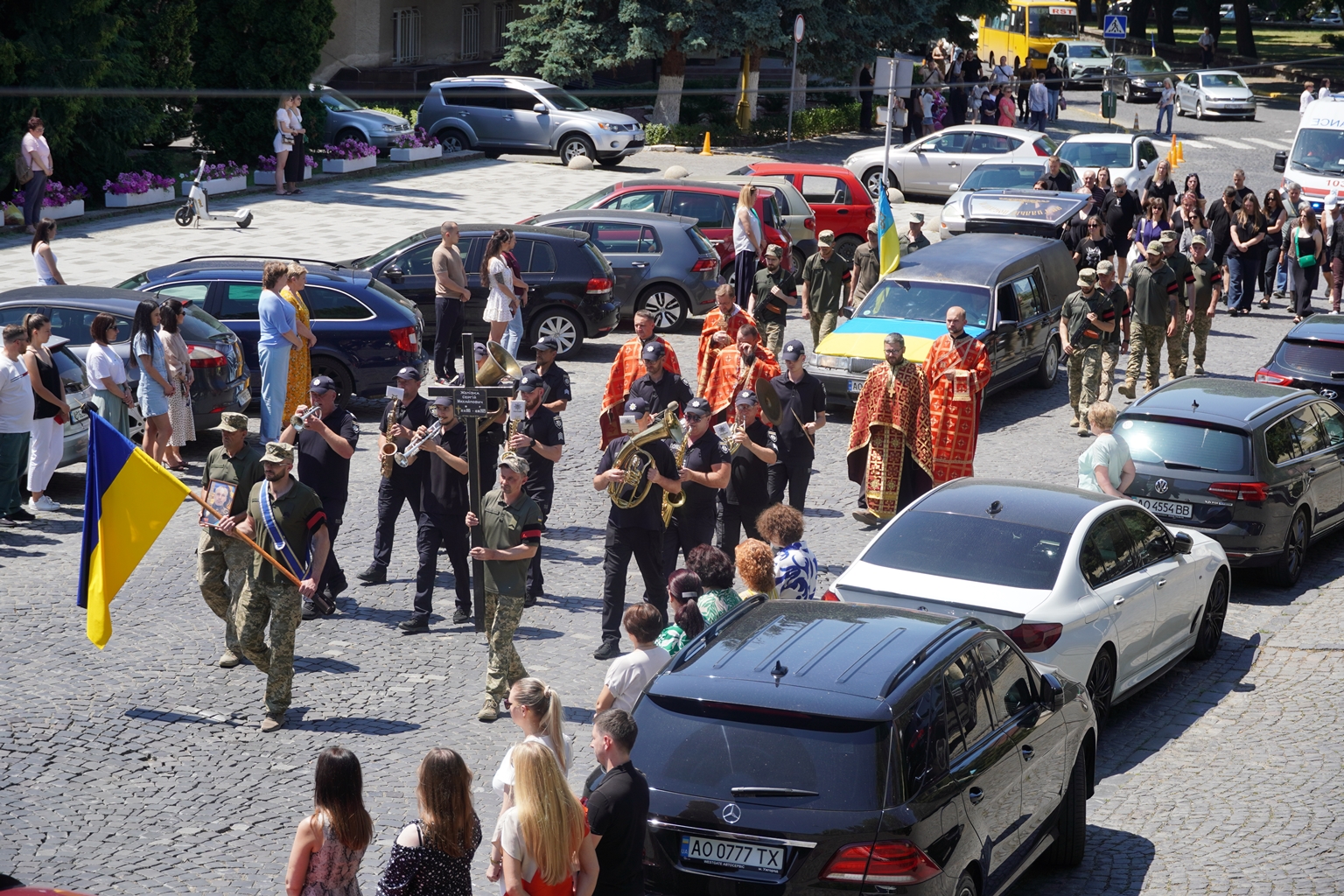 Прощання з полеглим військовим Сергієм Желізкою