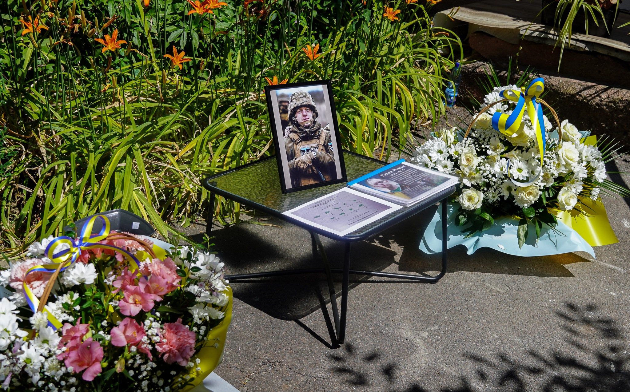 Відкрили пам'ятну дошку воїну Роману Гапаку