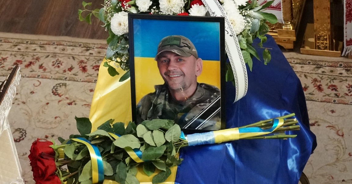 Прощання із воїном Іваном Ключніком у Мукачеві