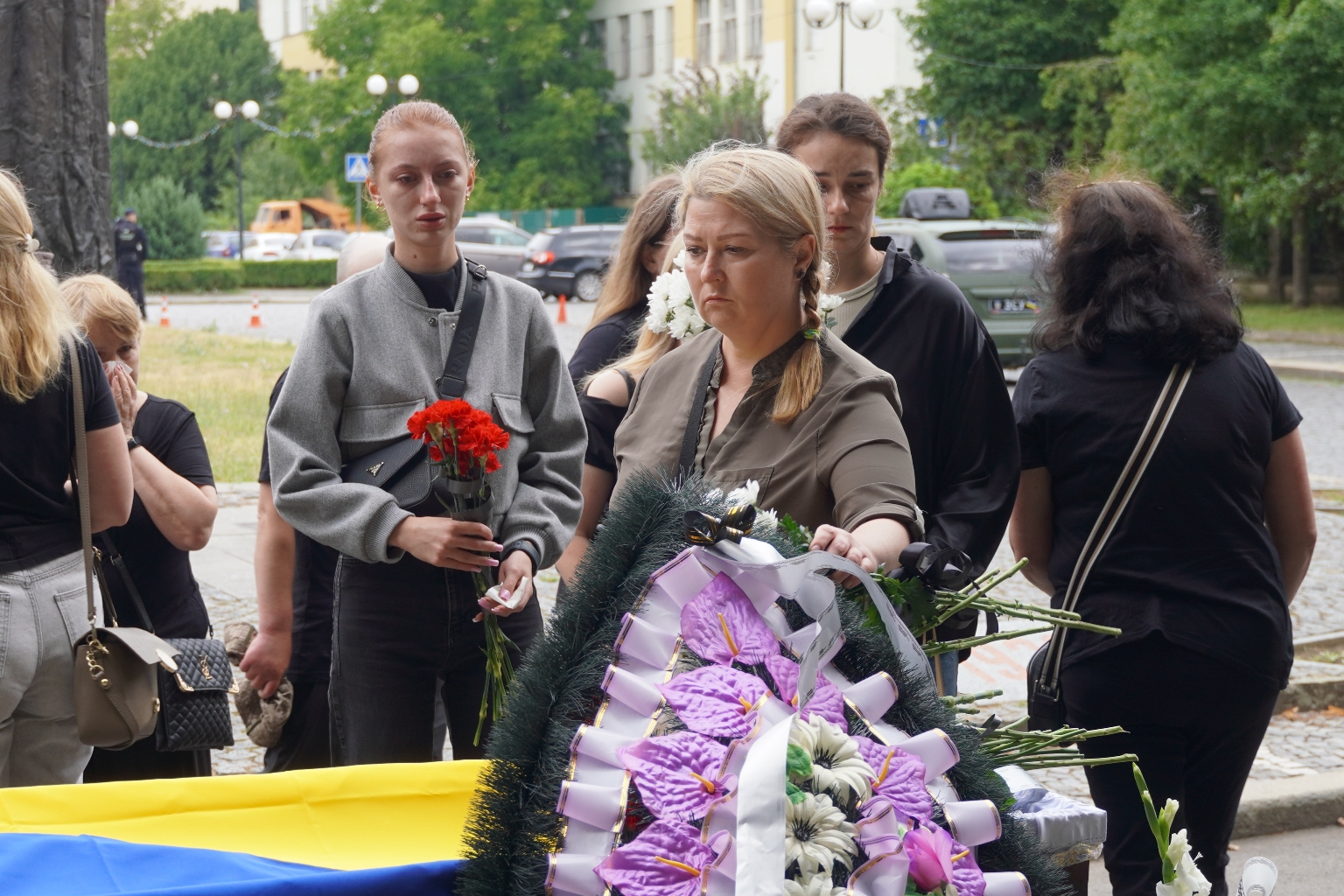 Прощання з воїном Віктором Набожним