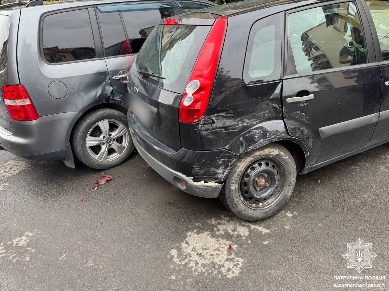 Пошкоджені авто