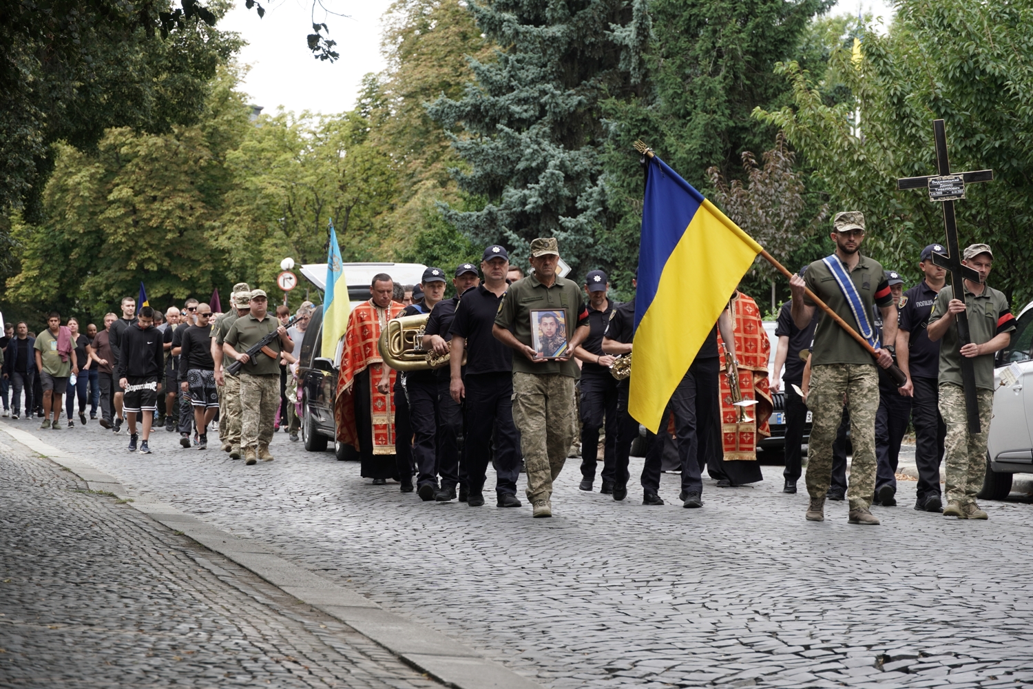 Прощання з воїном Денисом Виднянським