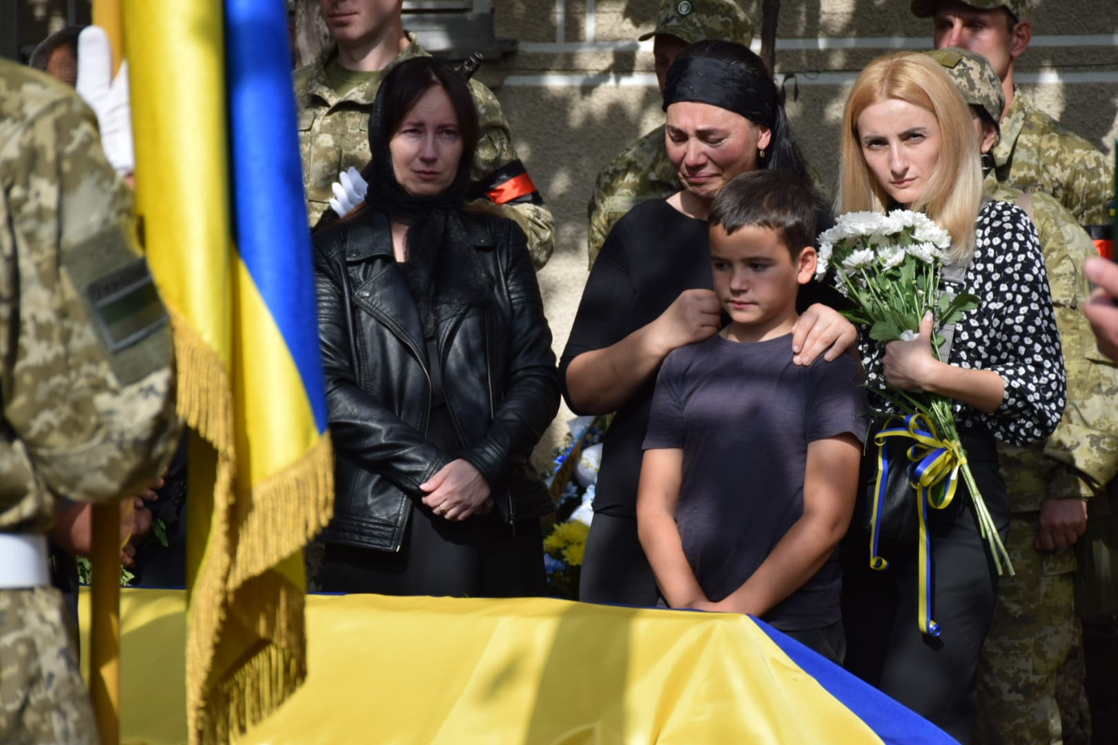 рідні прощаються Олександром 
