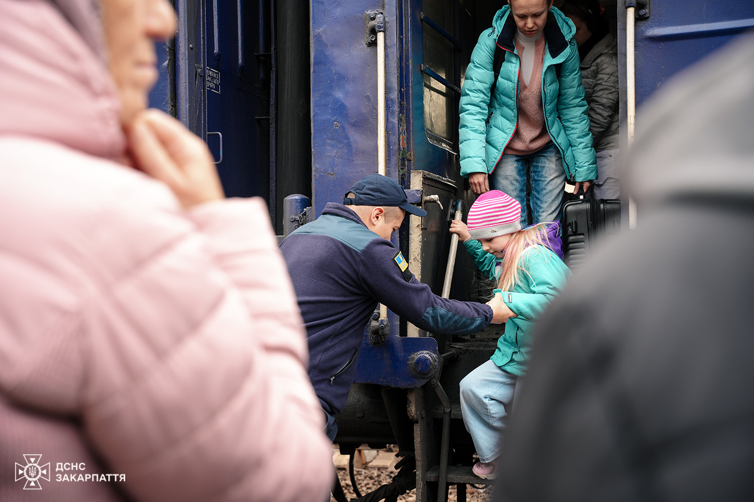 Прибуття евакуаційного поїзда із Дніпропетровщини