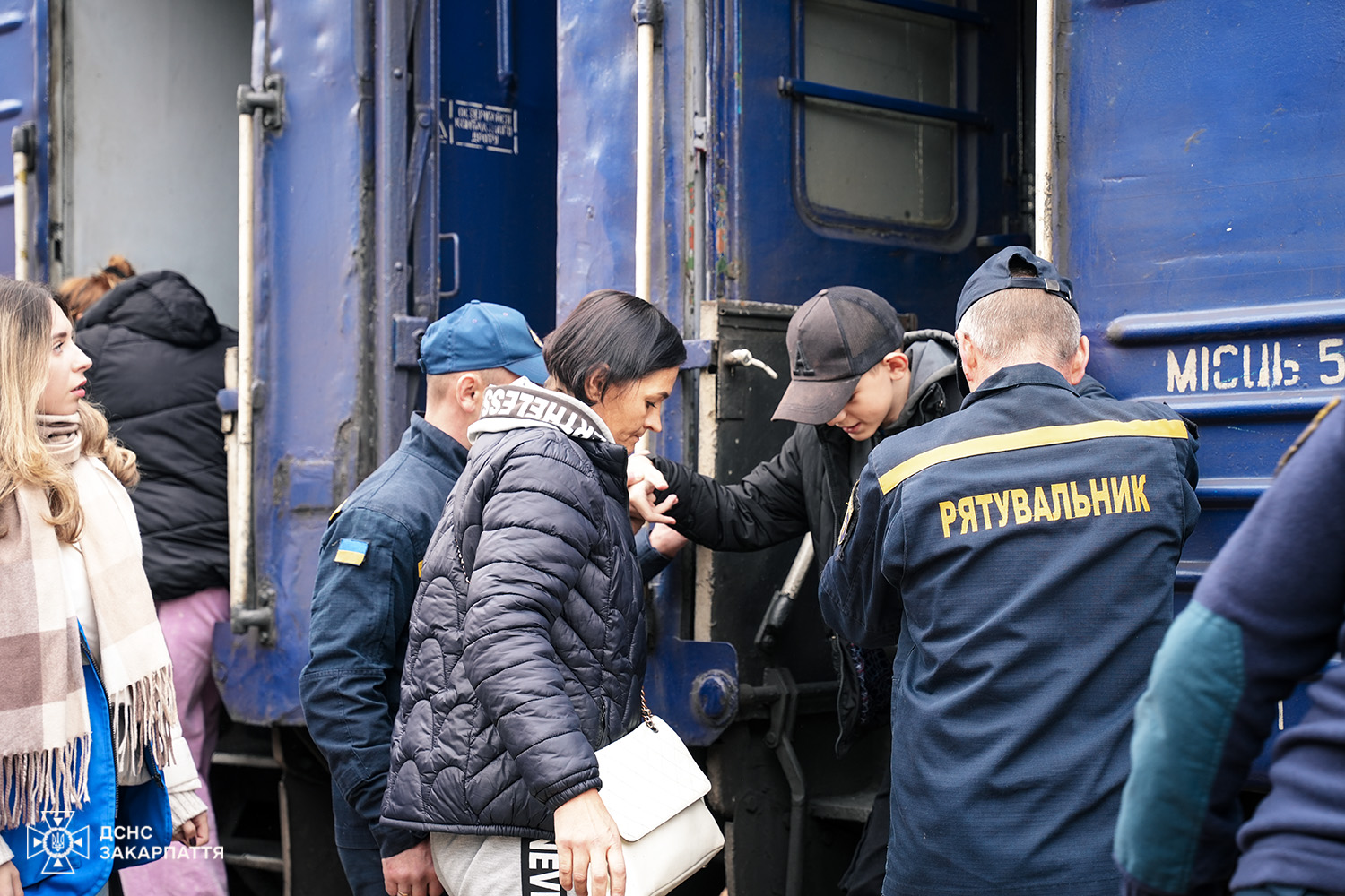 Прибуття евакуаційного поїзда із Дніпропетровщини