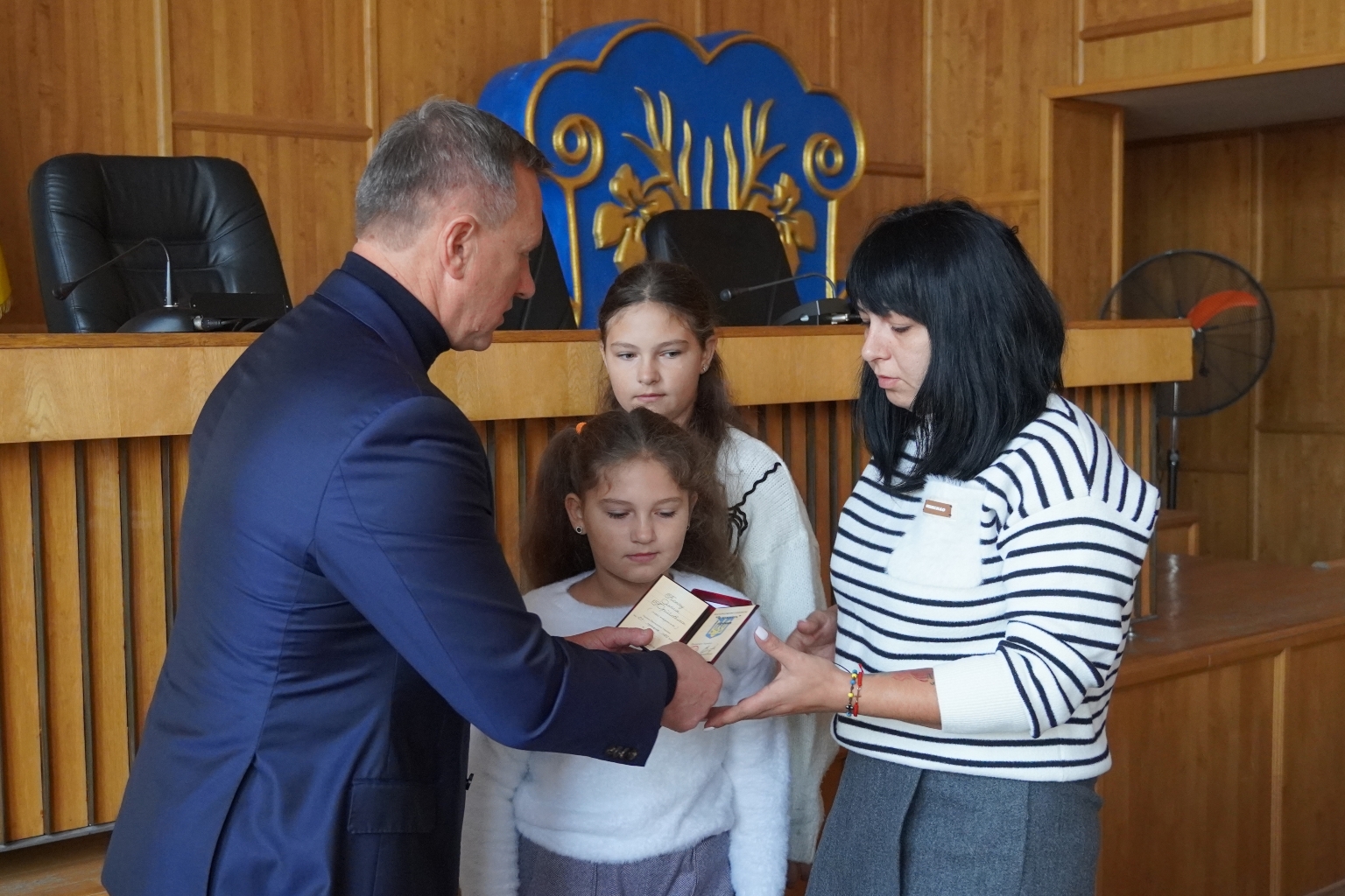 Вручення відзнак рідним воїнів
