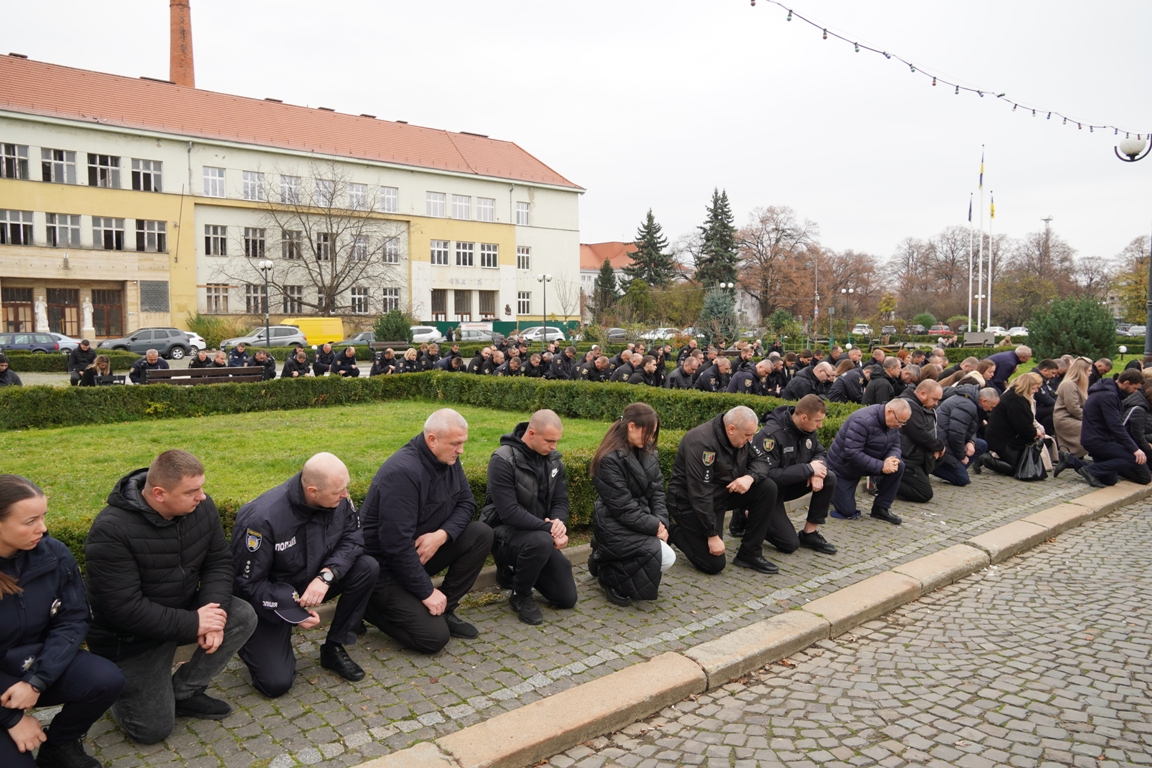 Прощання з полеглим поліцейським Юрієм Василиженком