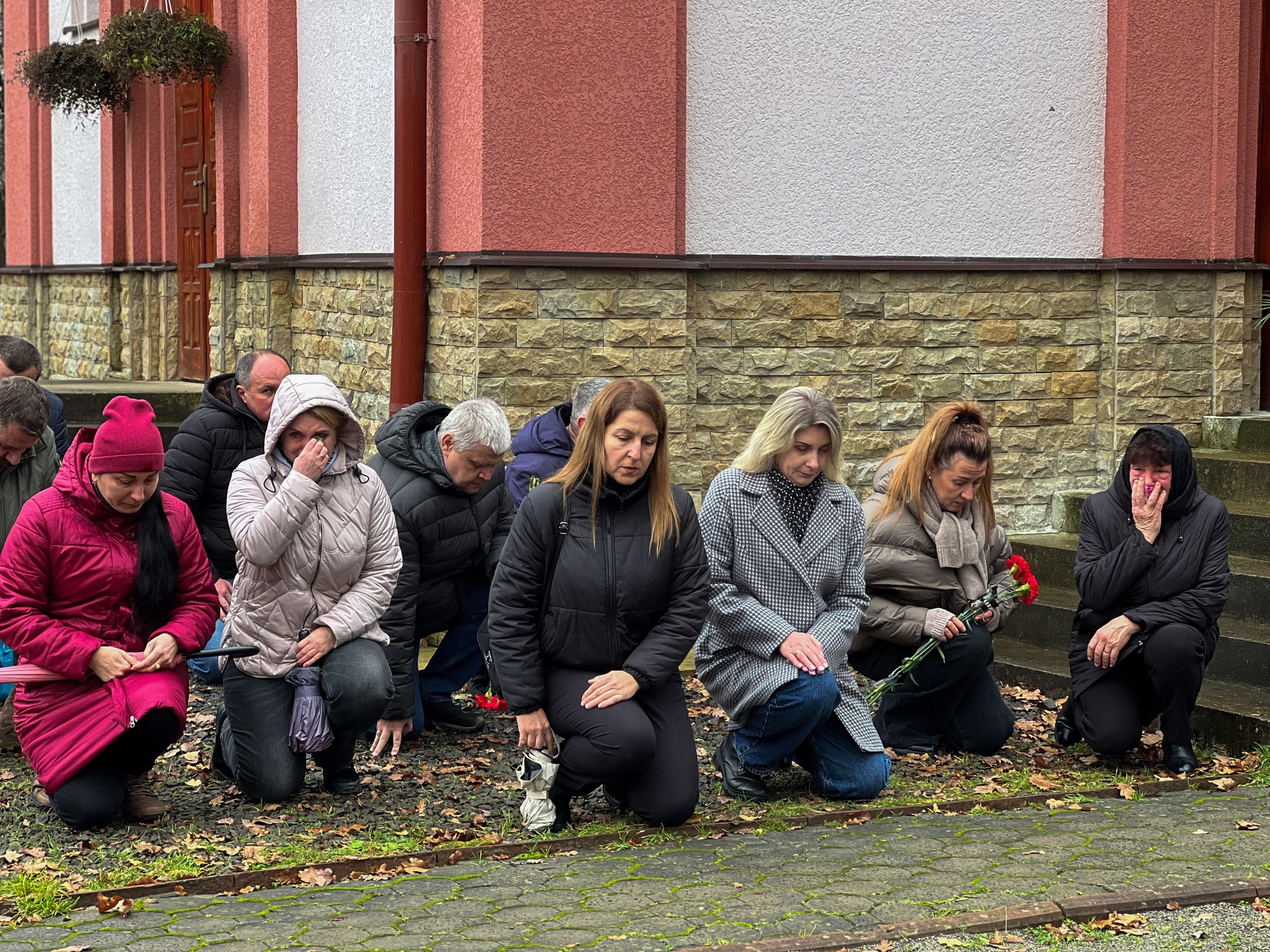 Прощання із воїном Євгеном Мазієм