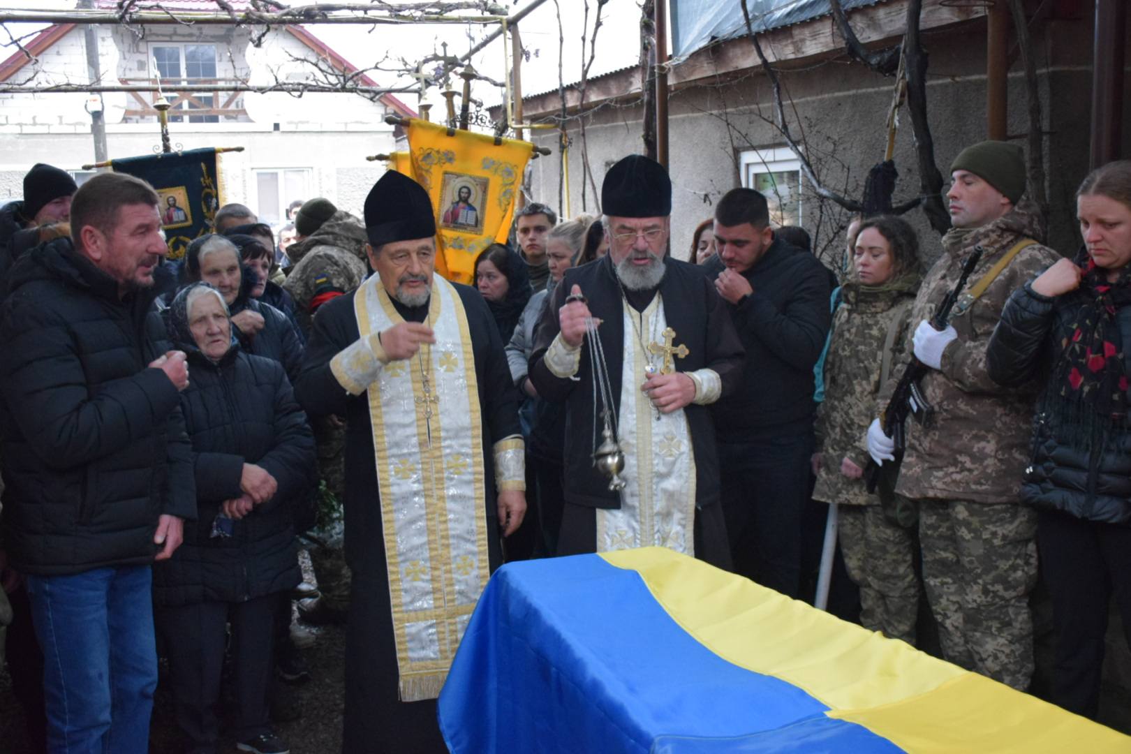 Прощання із воїном Іваном Довганичем