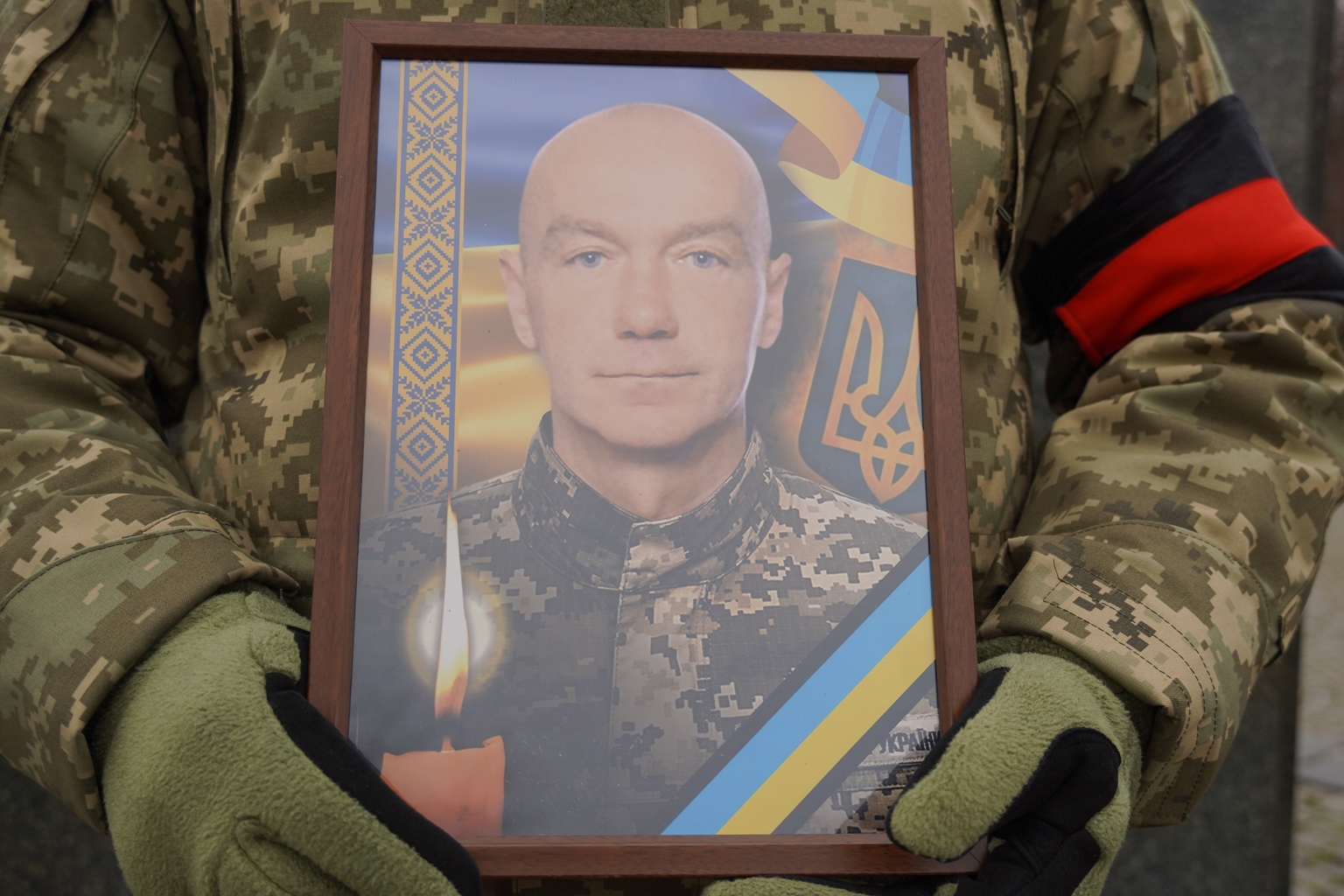 Прощання з полеглим воїном Олександром Горошником