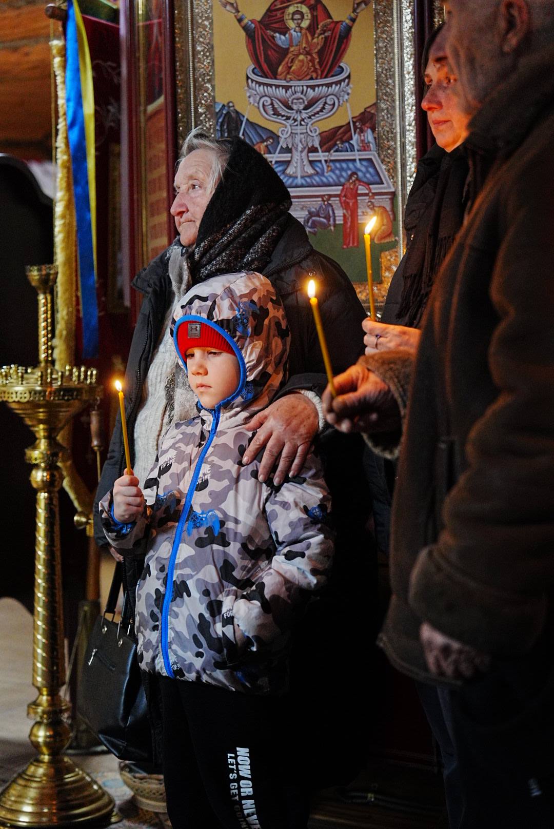 Прощання з воїном Ярославом Токарем