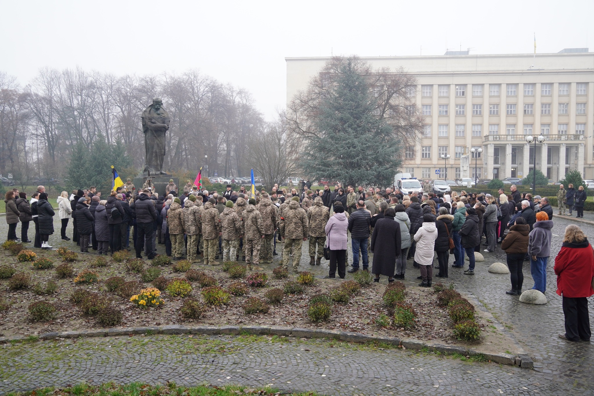Прощання з полеглим 27-річним прикордонником Дмитром Павличем