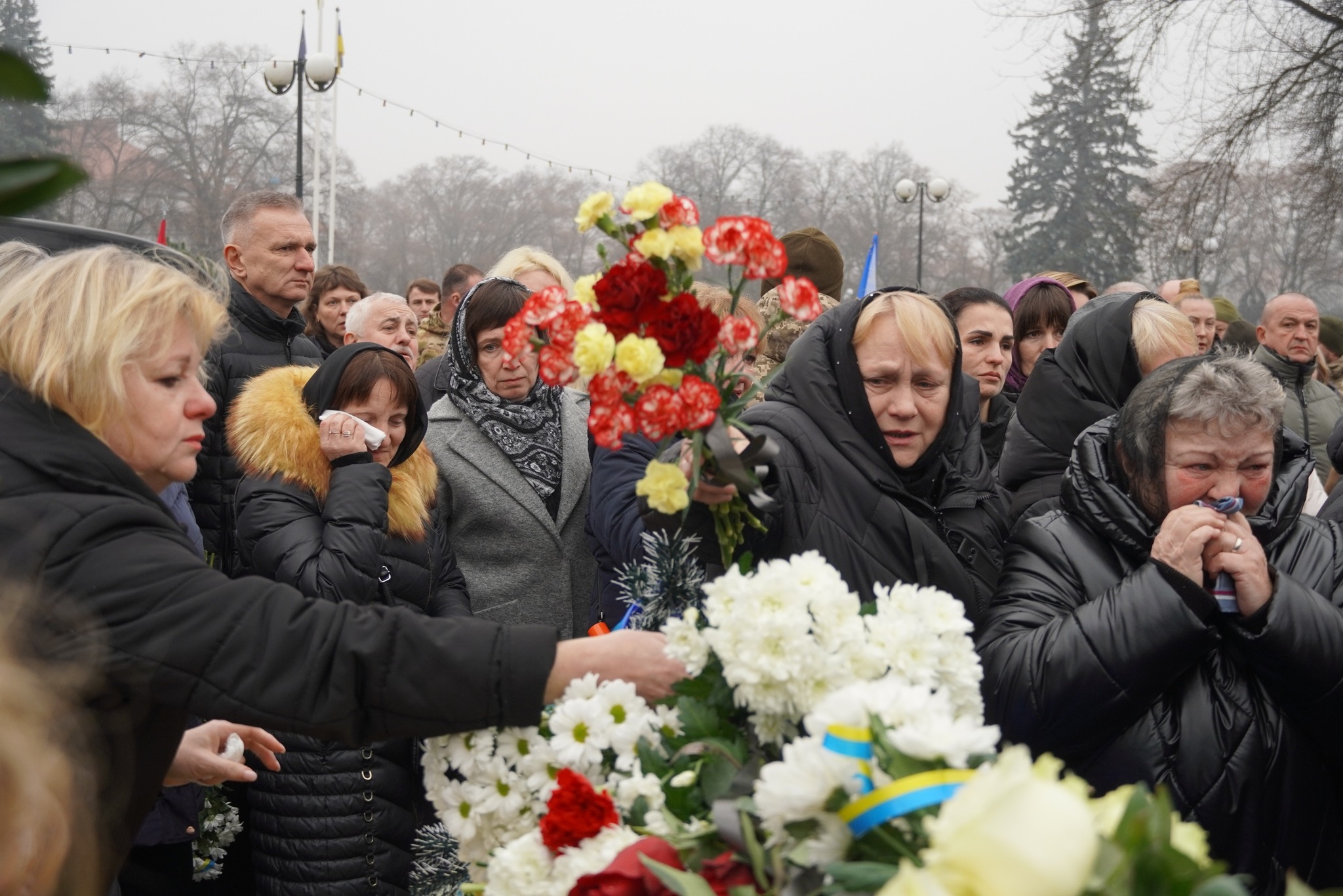 Прощання з полеглим 27-річним прикордонником Дмитром Павличем