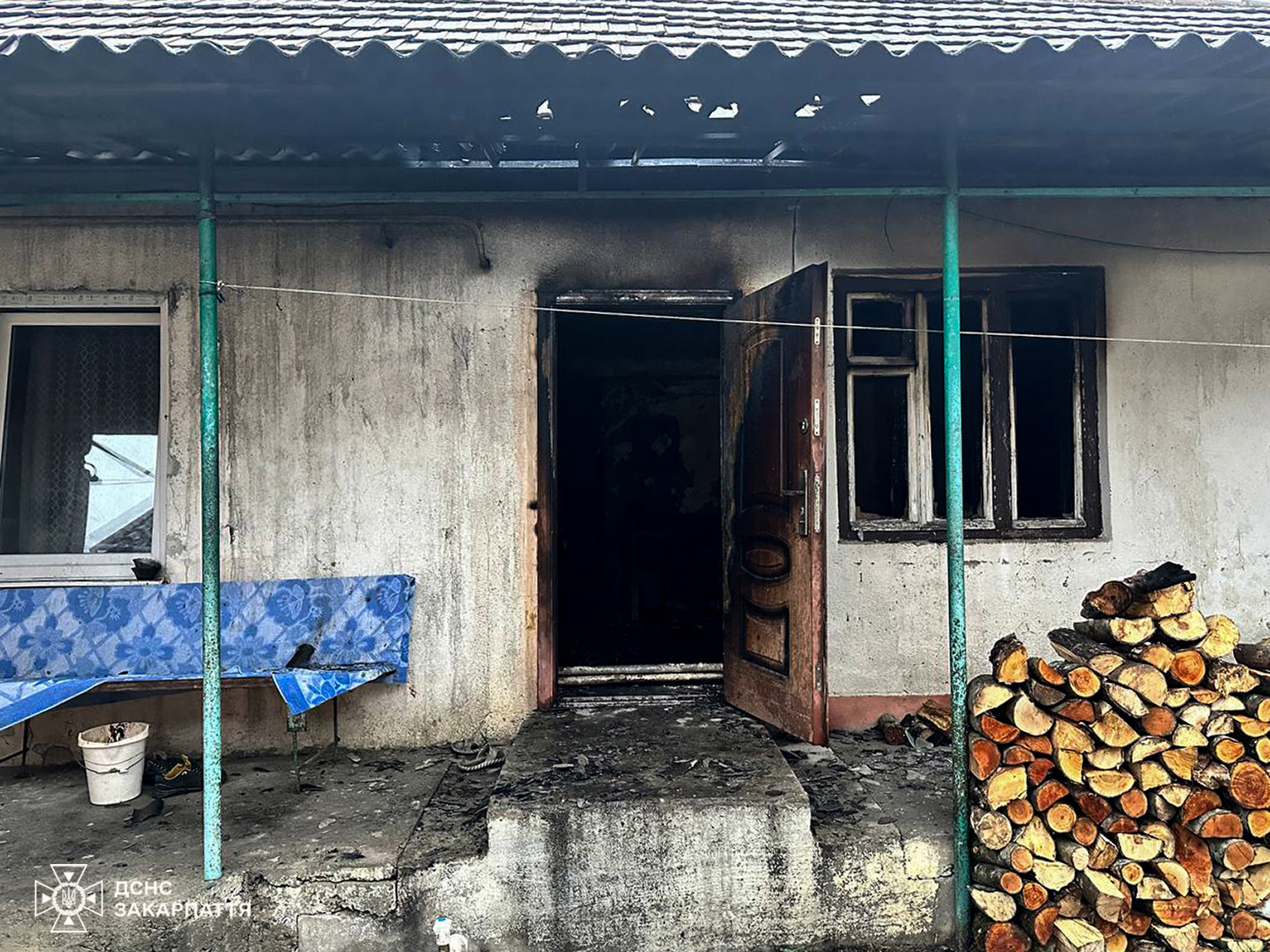 Пожежа в будинку, Неліпино