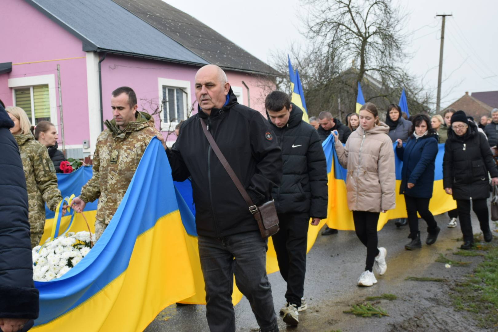 Прощання з полеглим прикордонником Мирославом Матьовкою