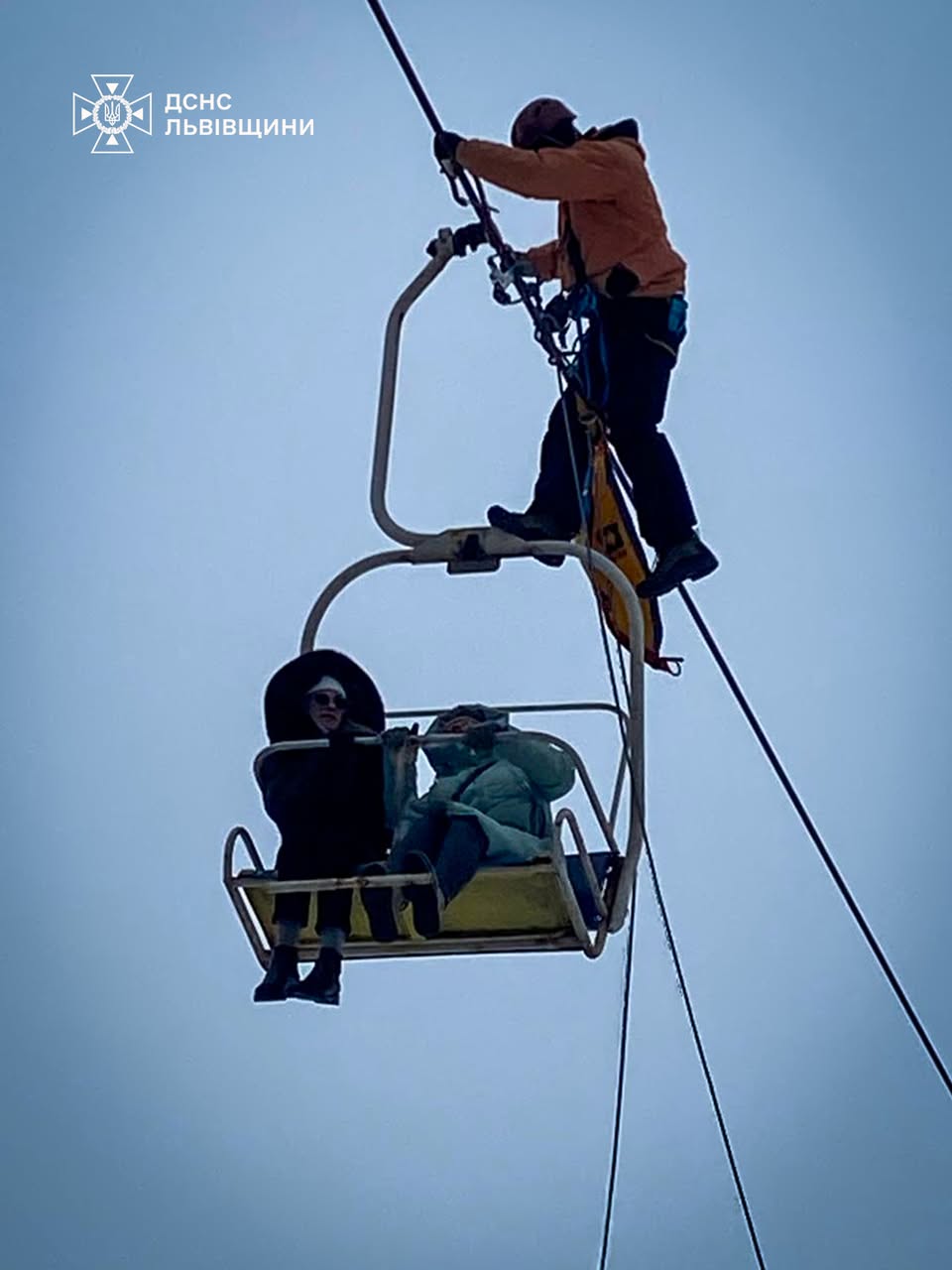Порятунок туристів на горі Захар Беркут