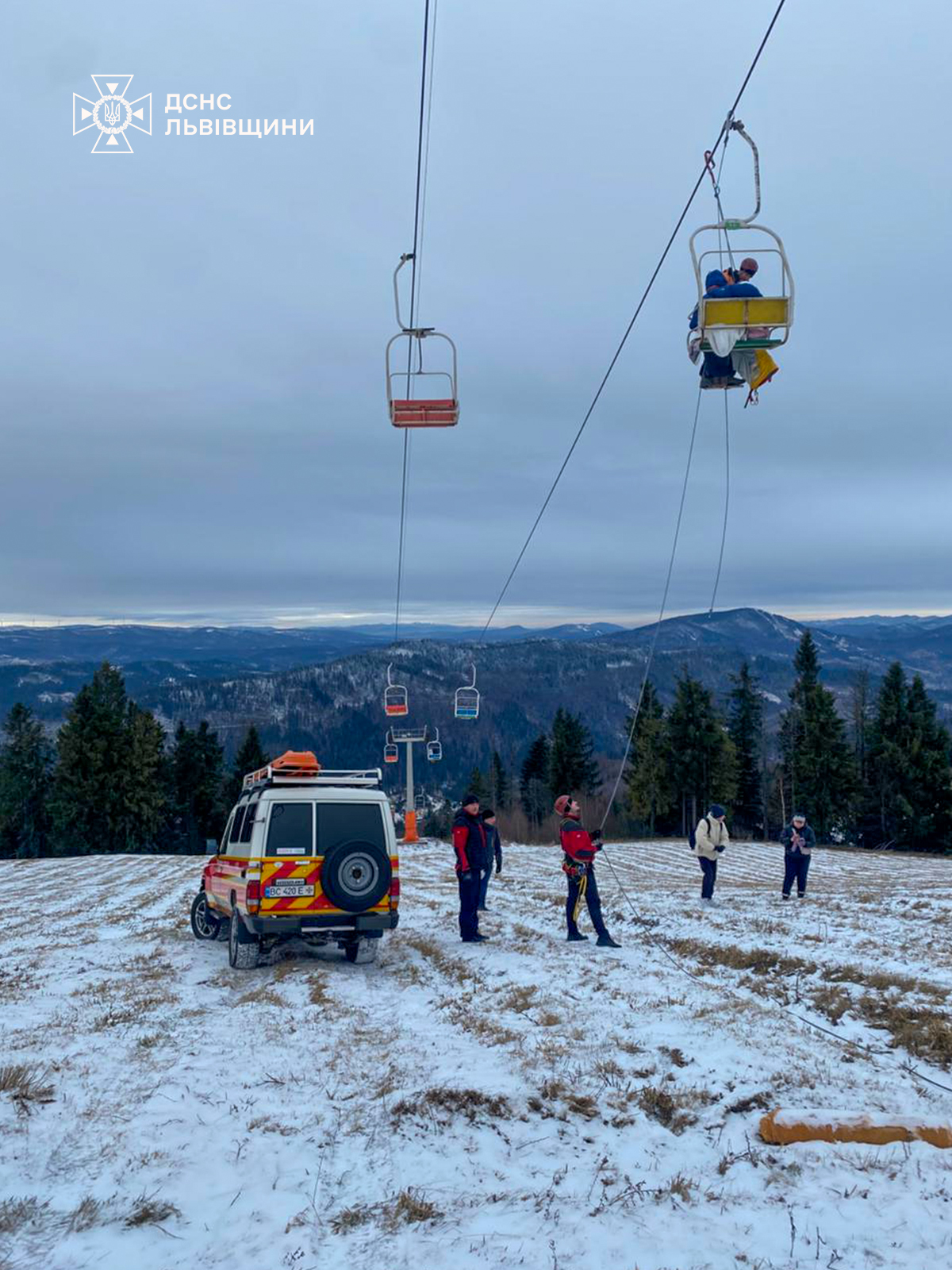Порятунок туристів на горі Захар Беркут