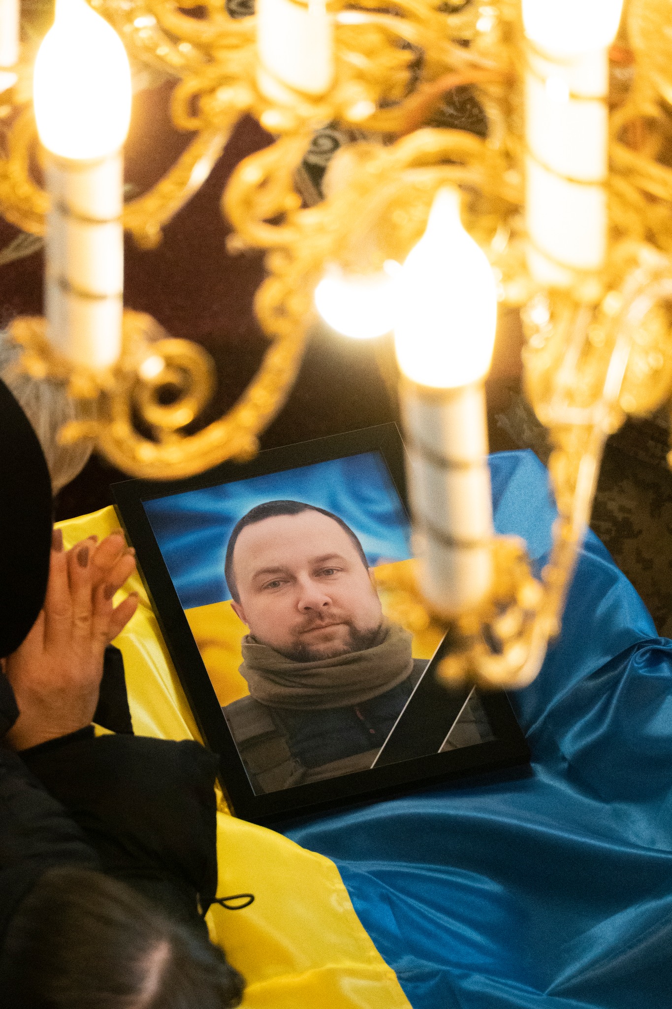 Прощання з полеглим воїном Сергієм Швардаком