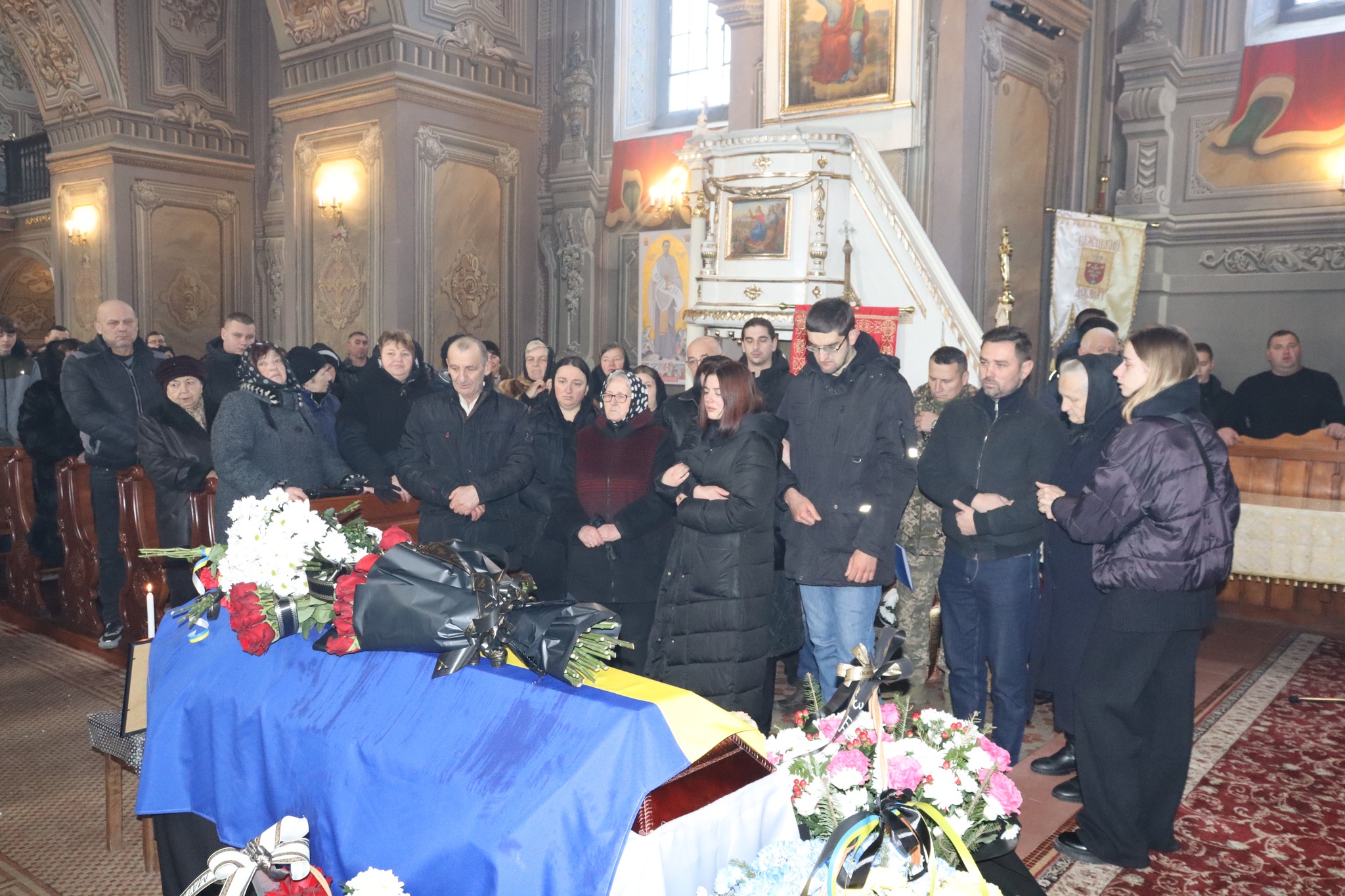 Прощання із воїном Іваном Попрюканичем