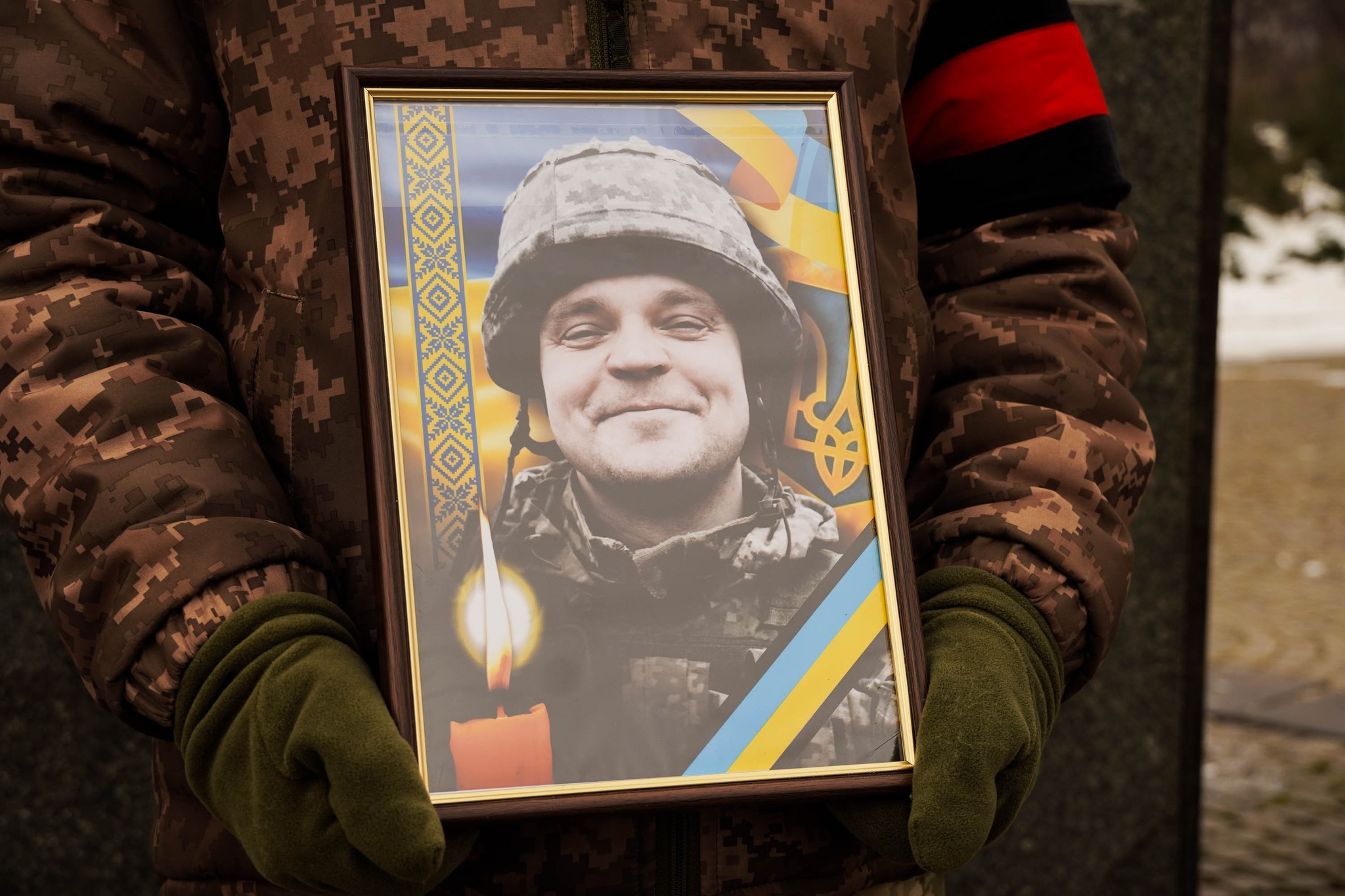 В Ужгороді попрощалися з полеглим воїном Михайлом Королем