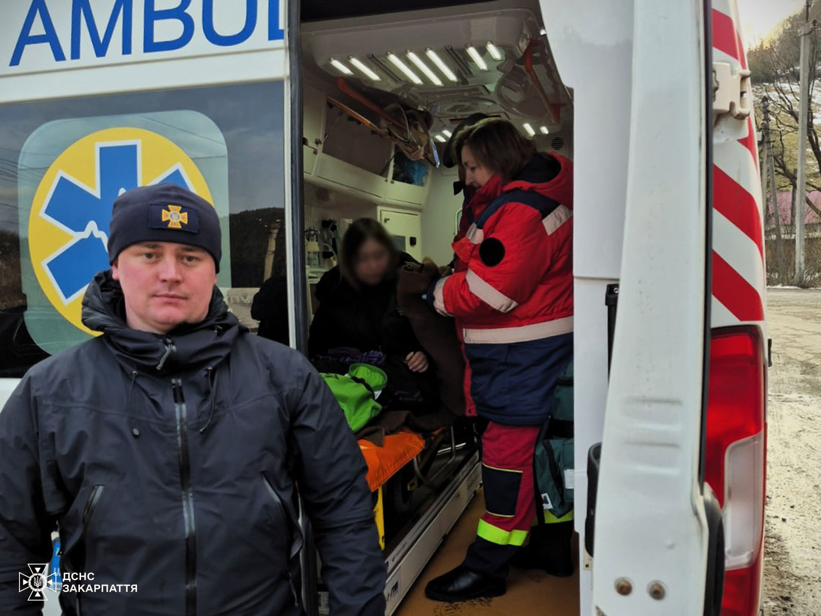 Порятунок змерзлих туристів