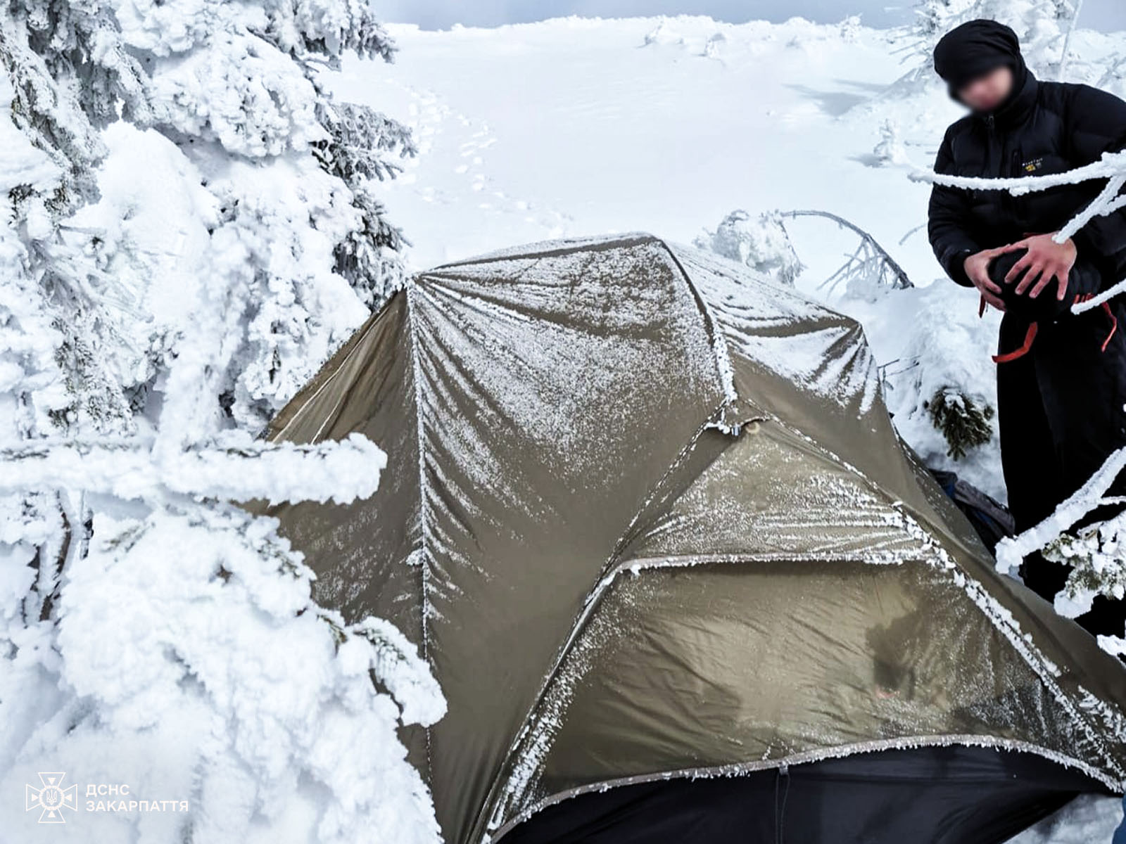 Порятунок змерзлих туристів