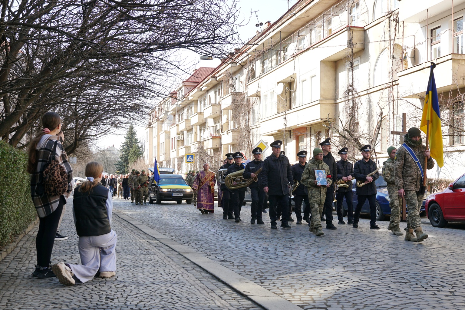Прощання із офіцером Олександром Сахнюком в Ужгороді
