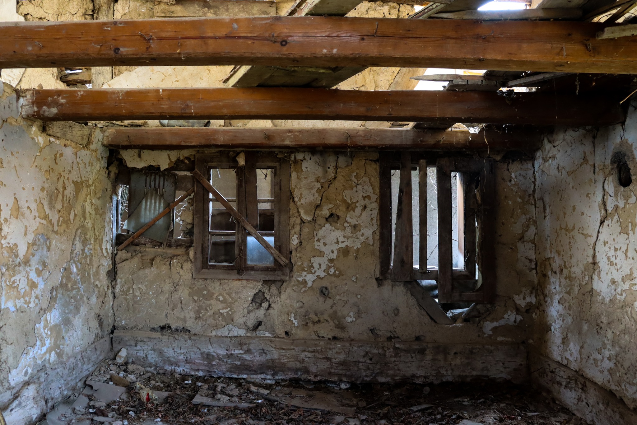 Синагога у селі Великі Ком'яти