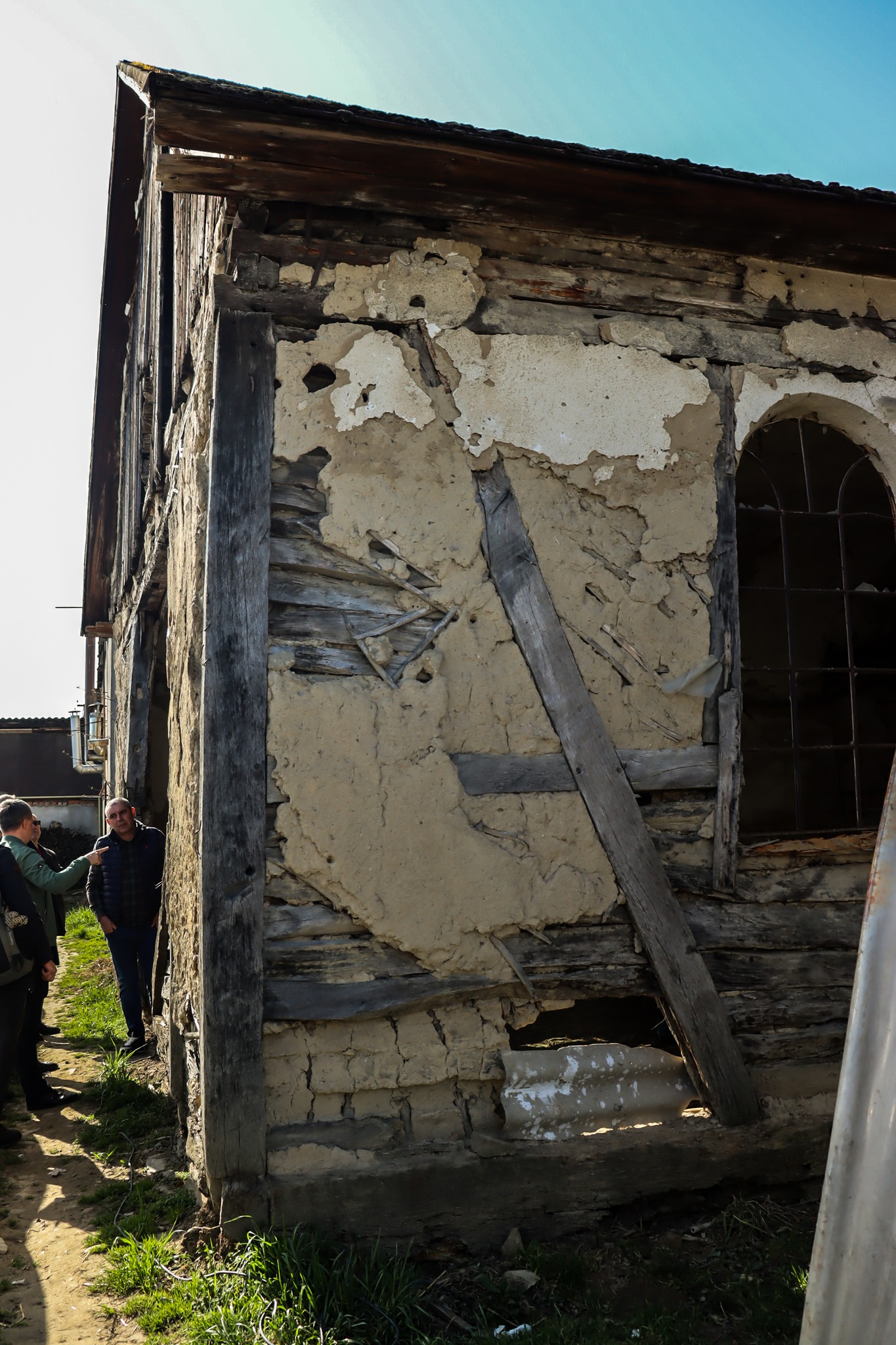 Синагога у селі Великі Ком'яти