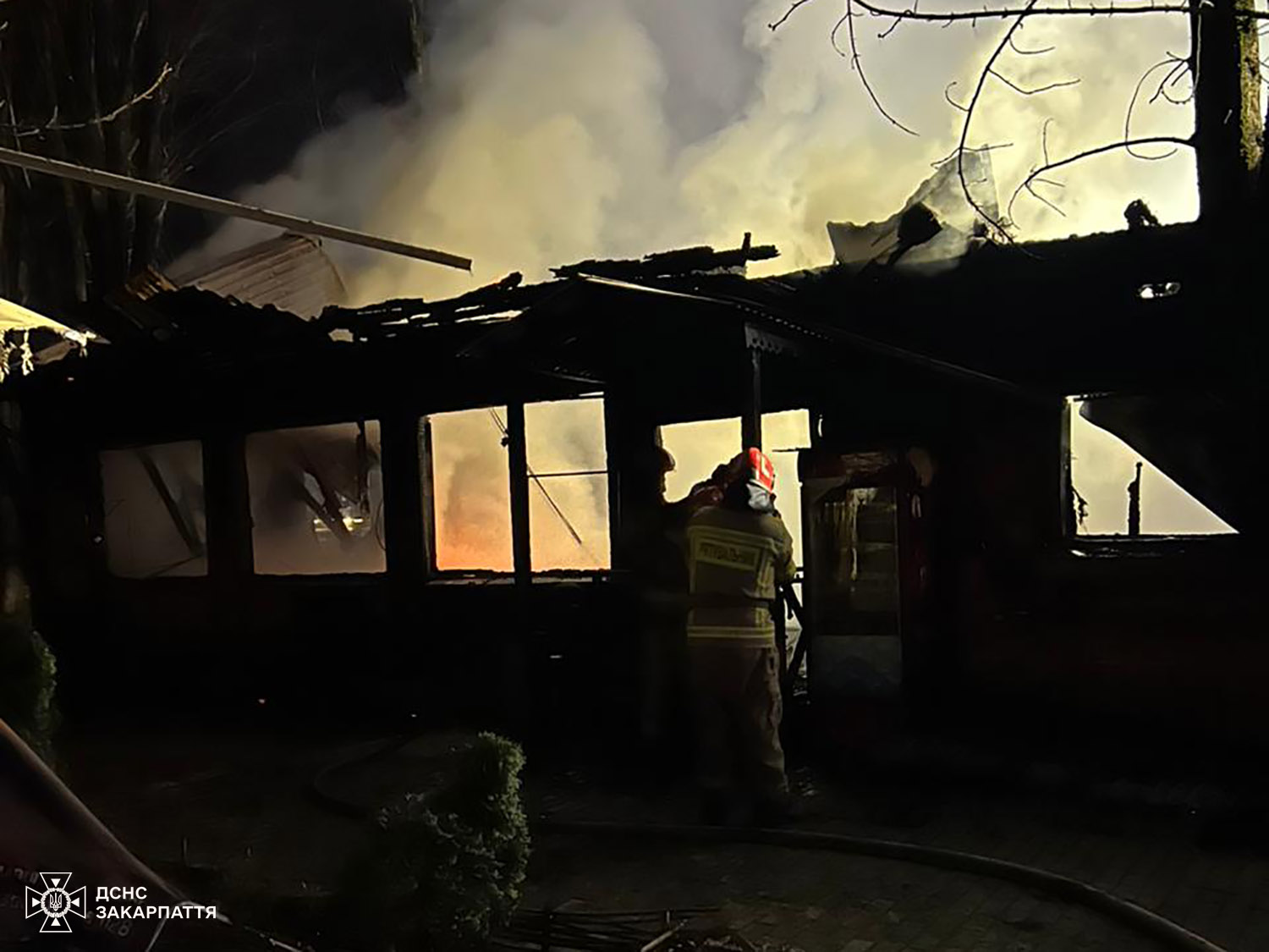 Наслідки пожежі у Боздоському парку