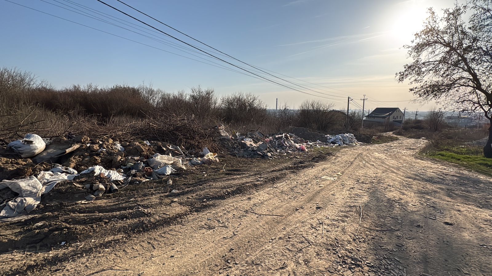 Стихійні сміттєзвалища