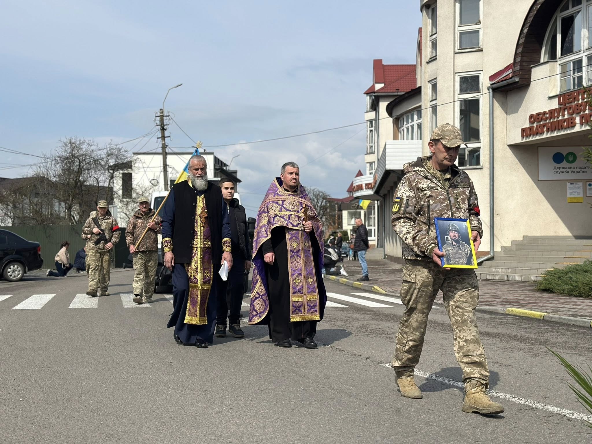 Прощання із воїном Ярославом Шомком у Тячеві