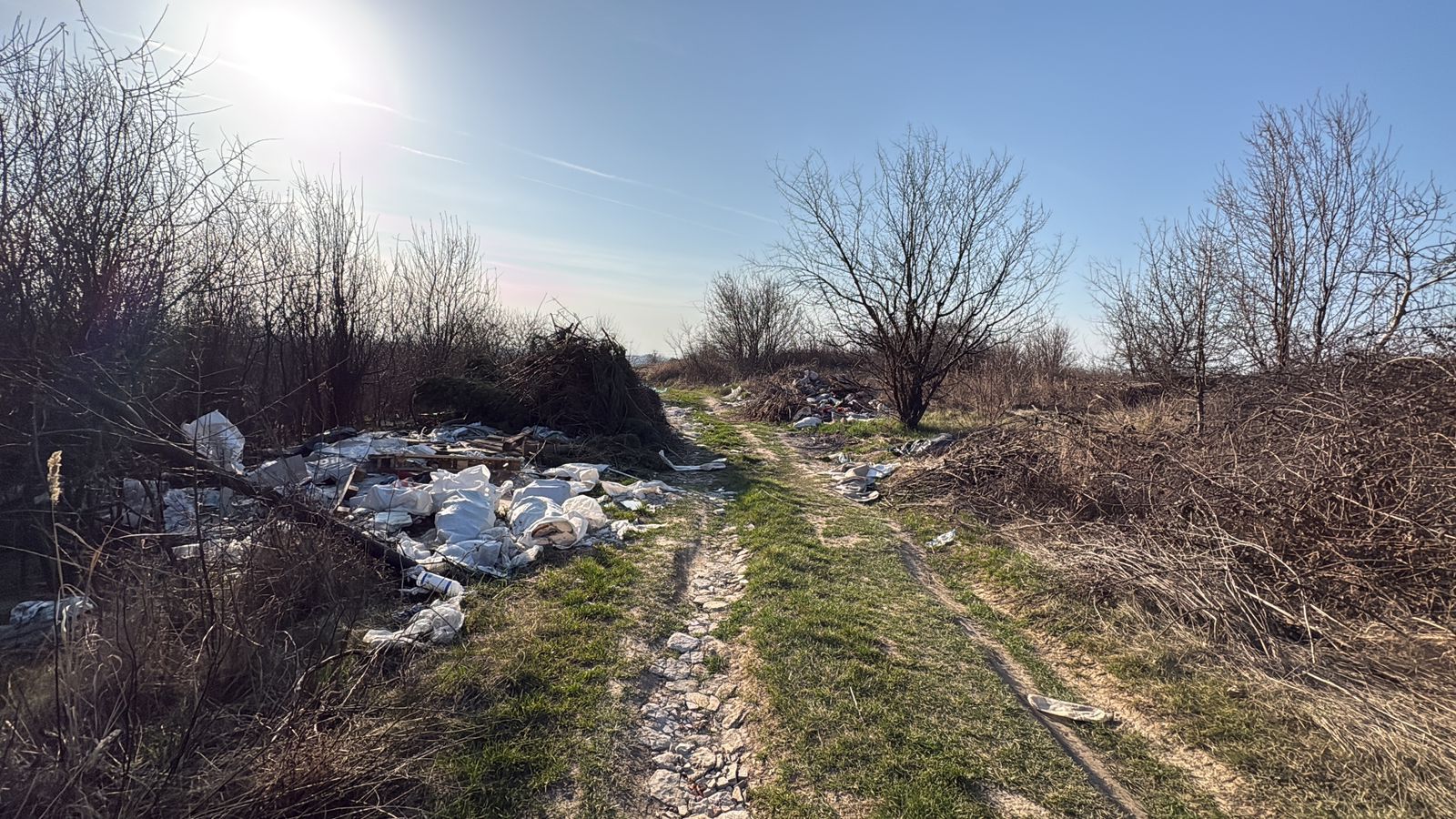 Стихійні сміттєзвалища