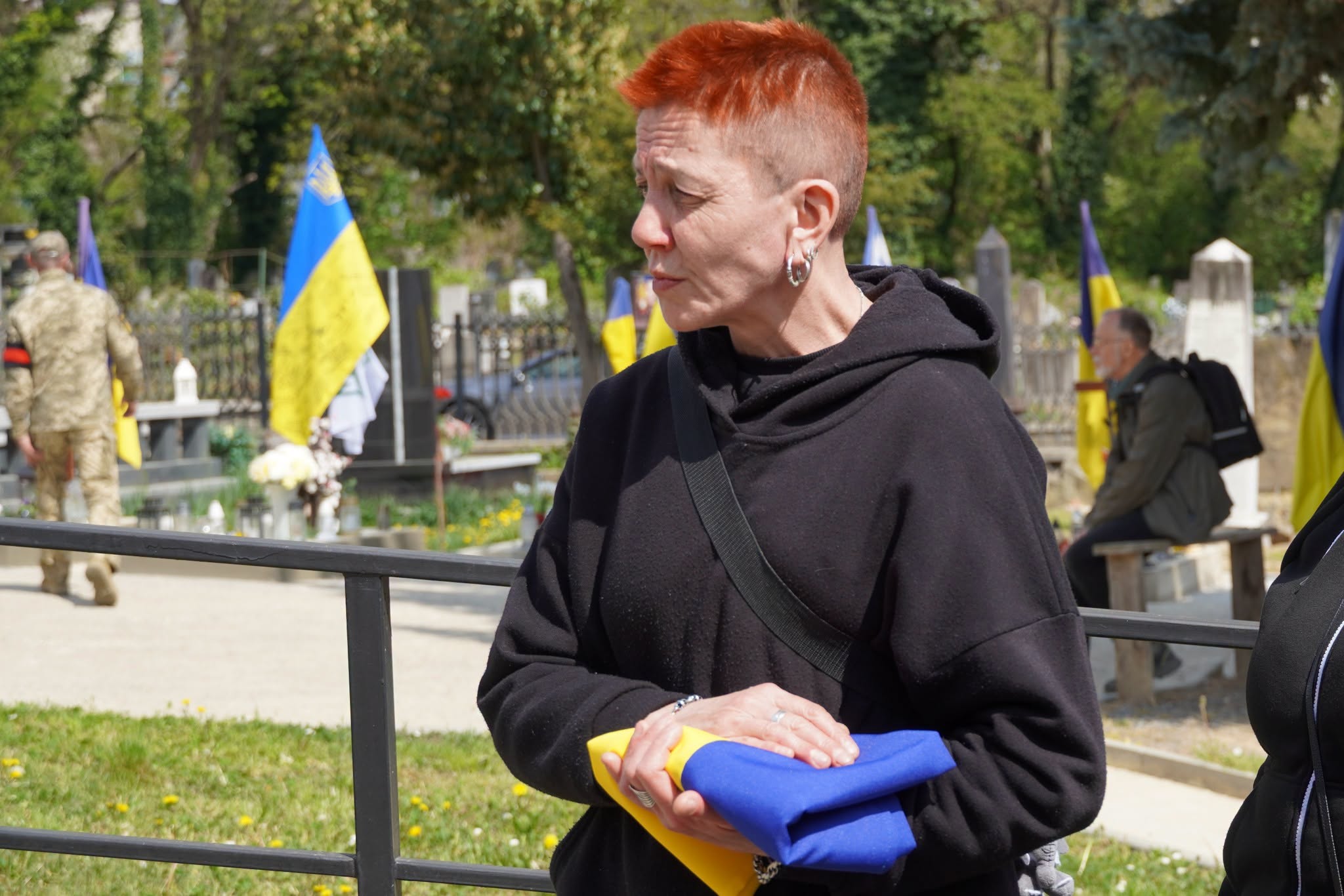 Прощання із полеглим воїном Андрієм Трещаком