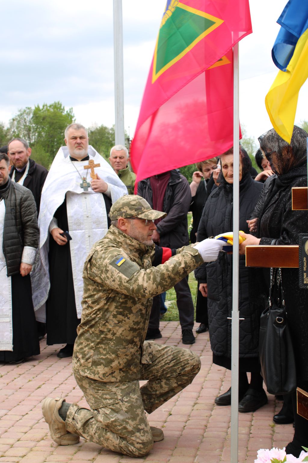 Прощання із воїном Сергієм Пиреу в Чопі