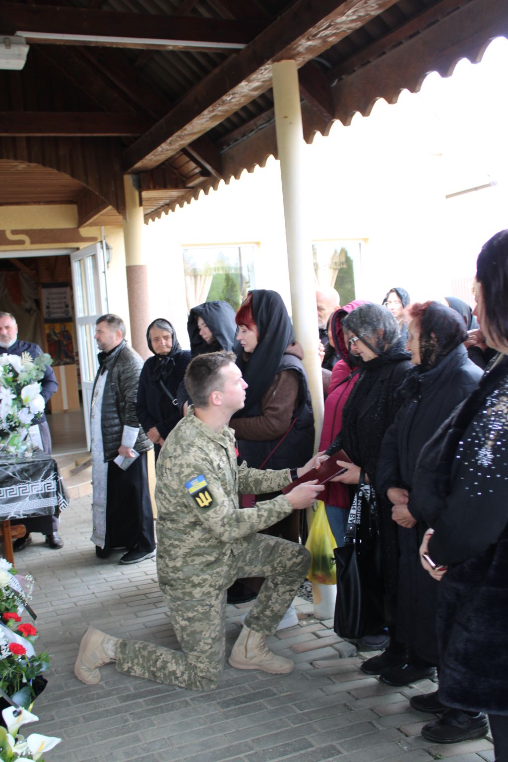 Прощання із воїном Сергієм Пиреу в Чопі