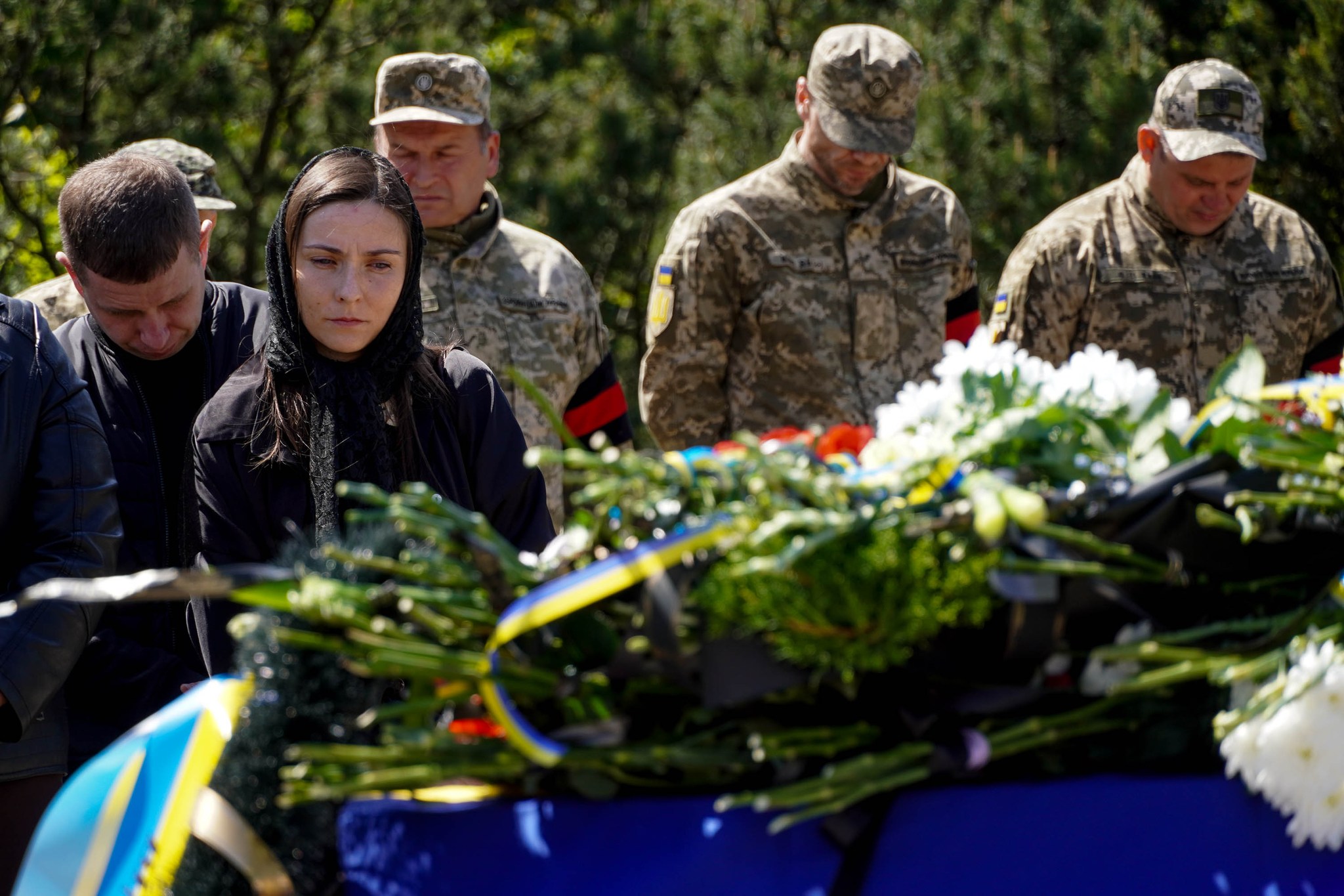 В Ужгороді прощаються із полеглим воїном Артуром Каташинським