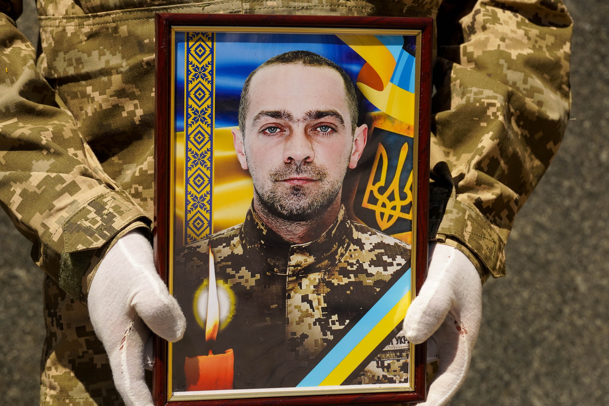 Прощання із молодшим сержантом Сергієм Захожим в Ужгороді