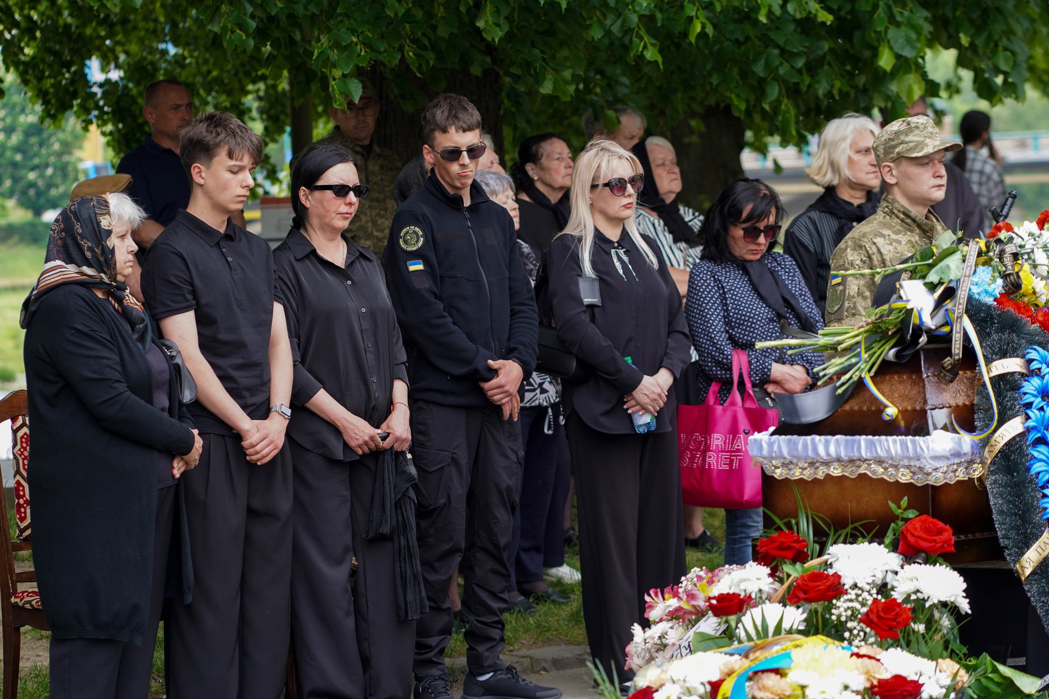 Прощання із полеглим воїном Олександром Скляровим в Ужгороді