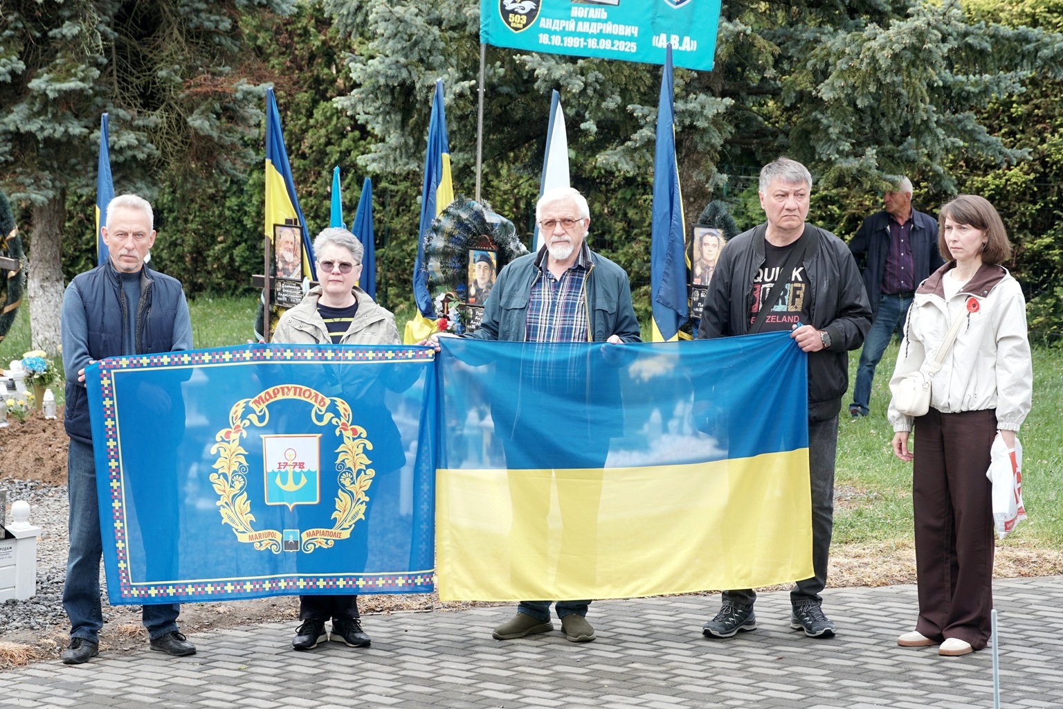 Вшанування полеглих воїнів у День пам’яті та перемоги над нацизмом в Ужгороді