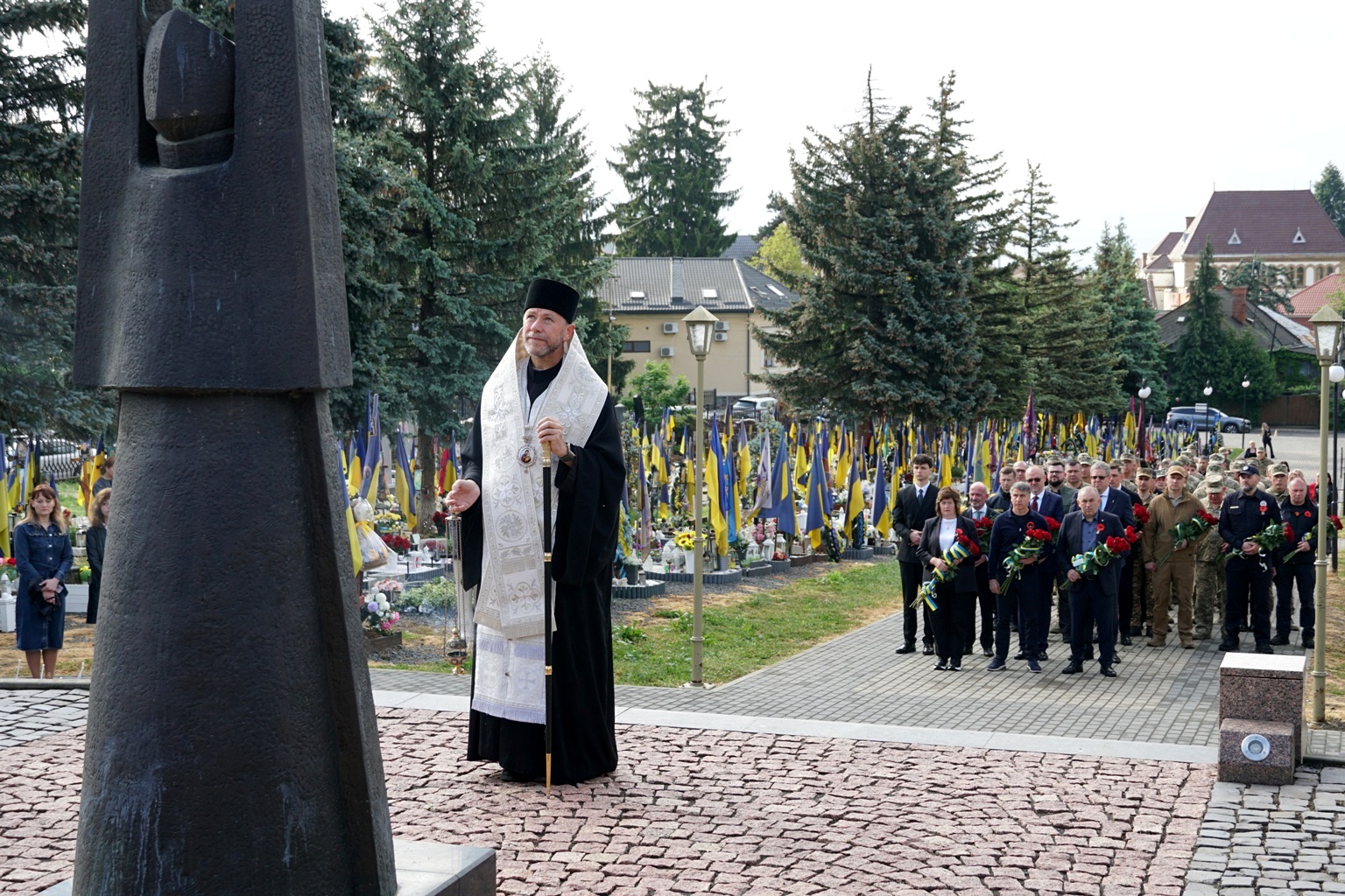 Вшанування полеглих воїнів у День пам’яті та перемоги над нацизмом в Ужгороді