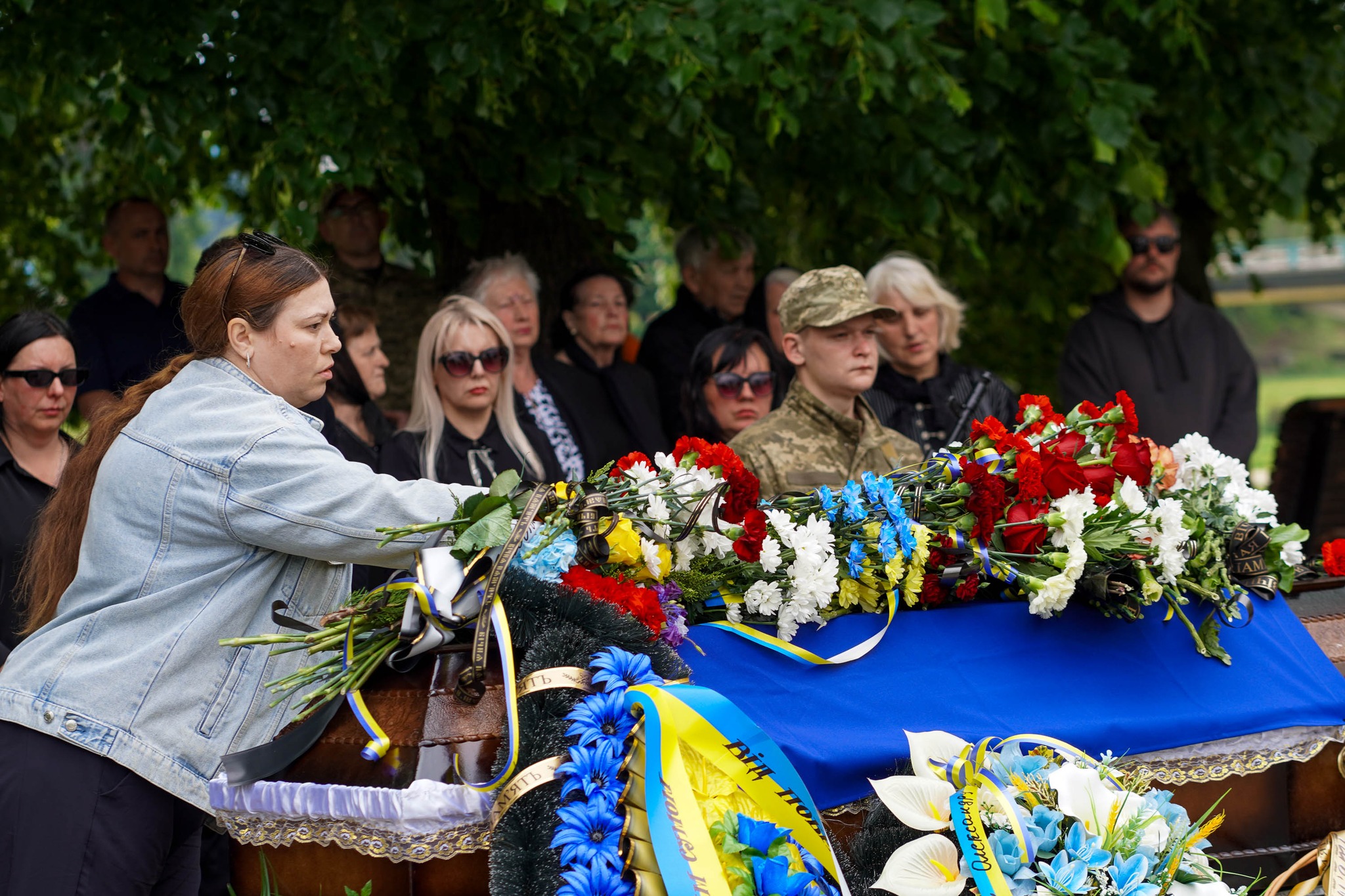 Прощання із полеглим воїном Олександром Скляровим в Ужгороді