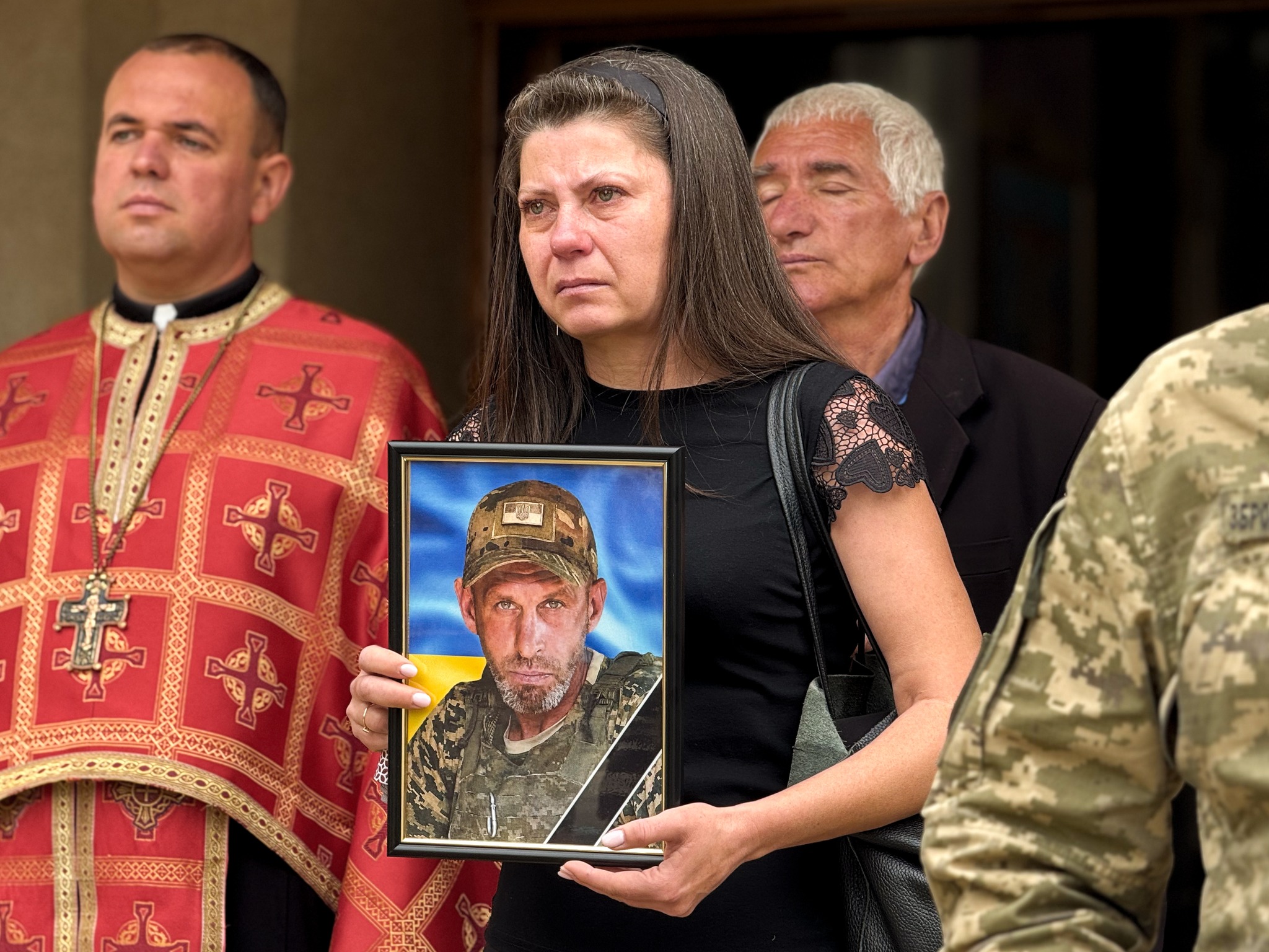 Прощання із воїном Юрієм Шепою у Мукачеві