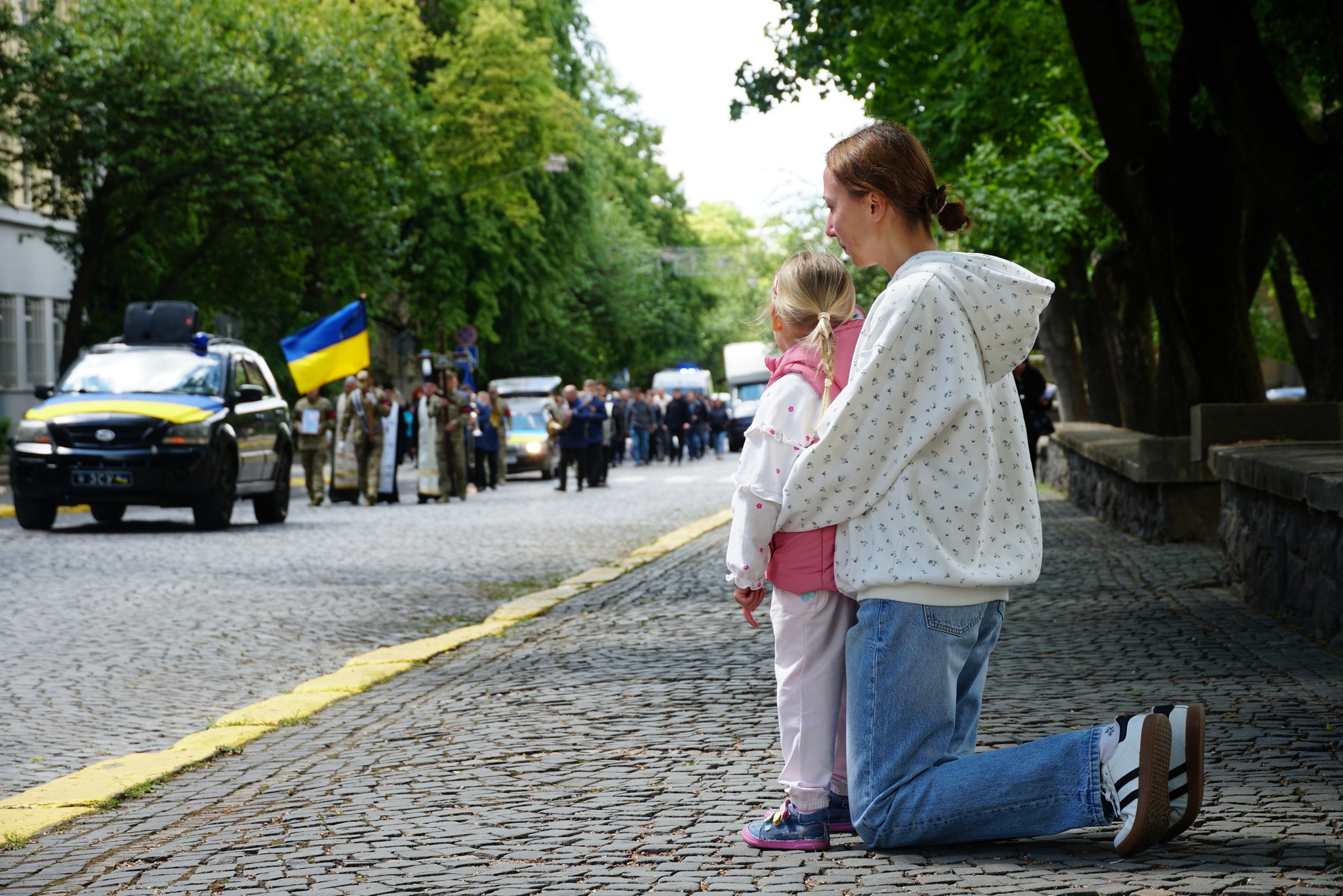 Прощання із полеглим Михайлом Риганом в Ужгороді