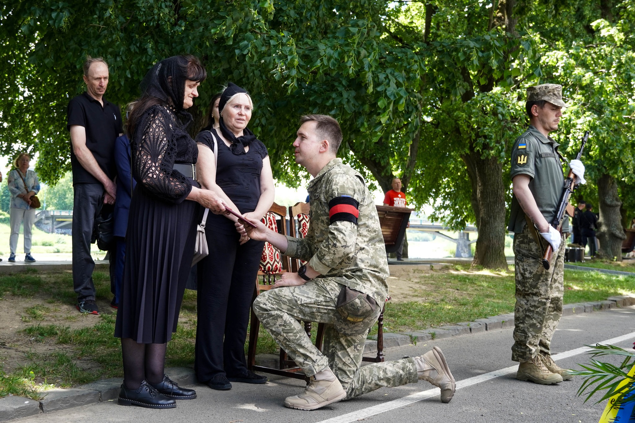 Прощання з військовим Михайлом Тіщенком в Ужгороді