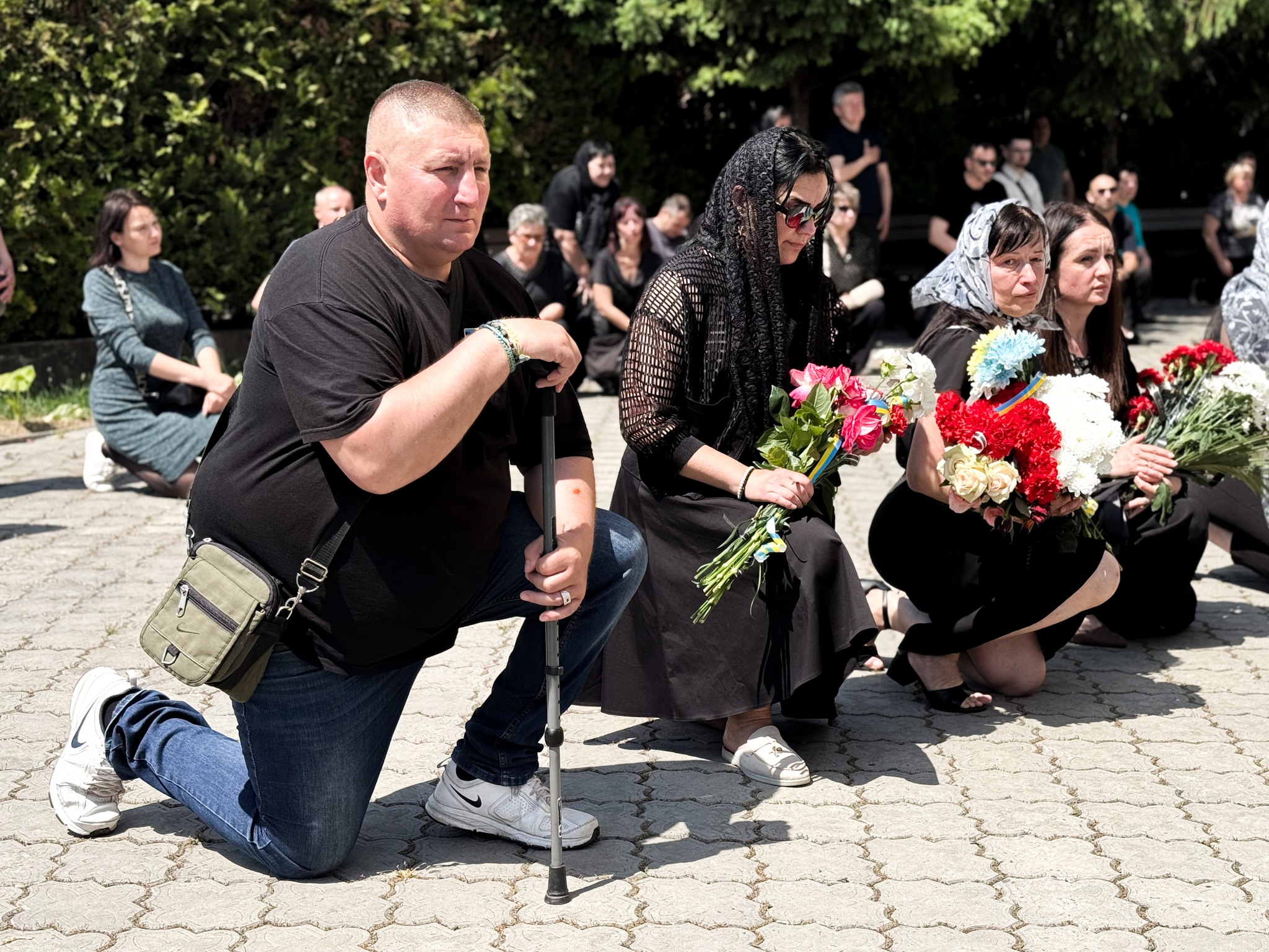 Прощання з полеглим воїном Іваном Чавою у Мукачеві